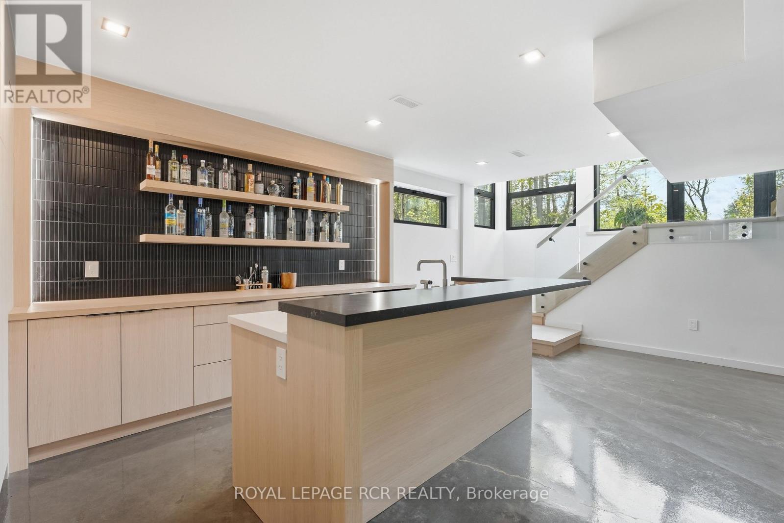 3404 Vivian Road Property Photo 32