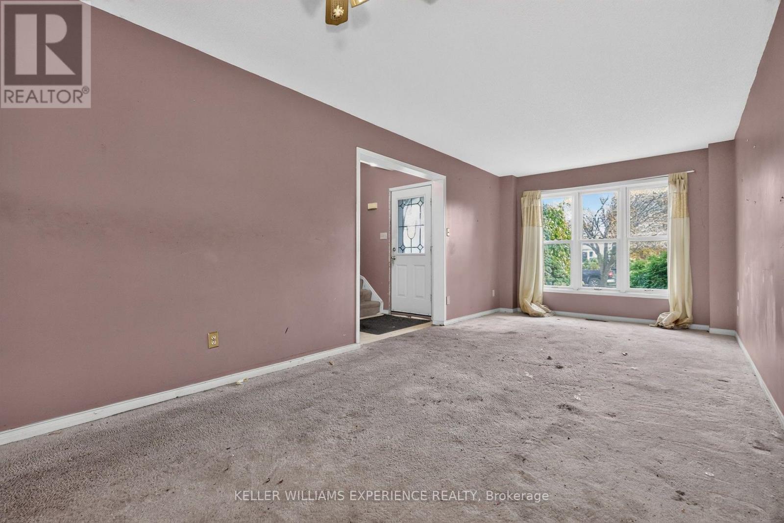 1920 Applewood Avenue Property Photo 3