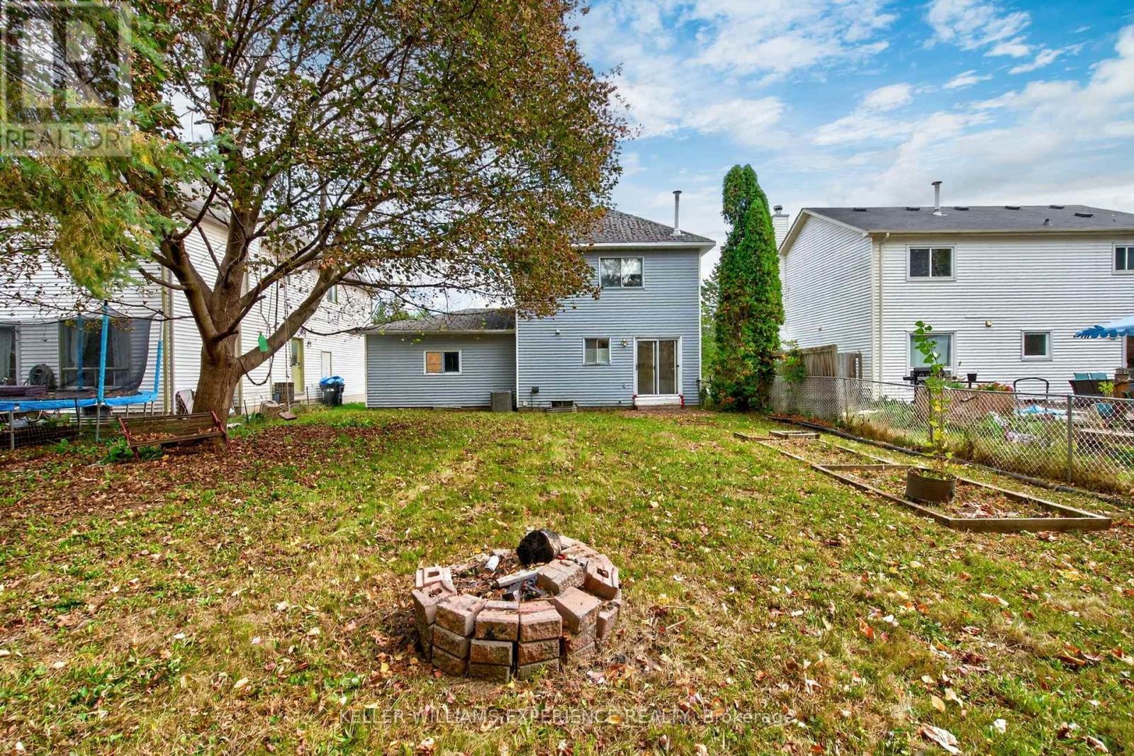 1920 Applewood Avenue Property Photo 10