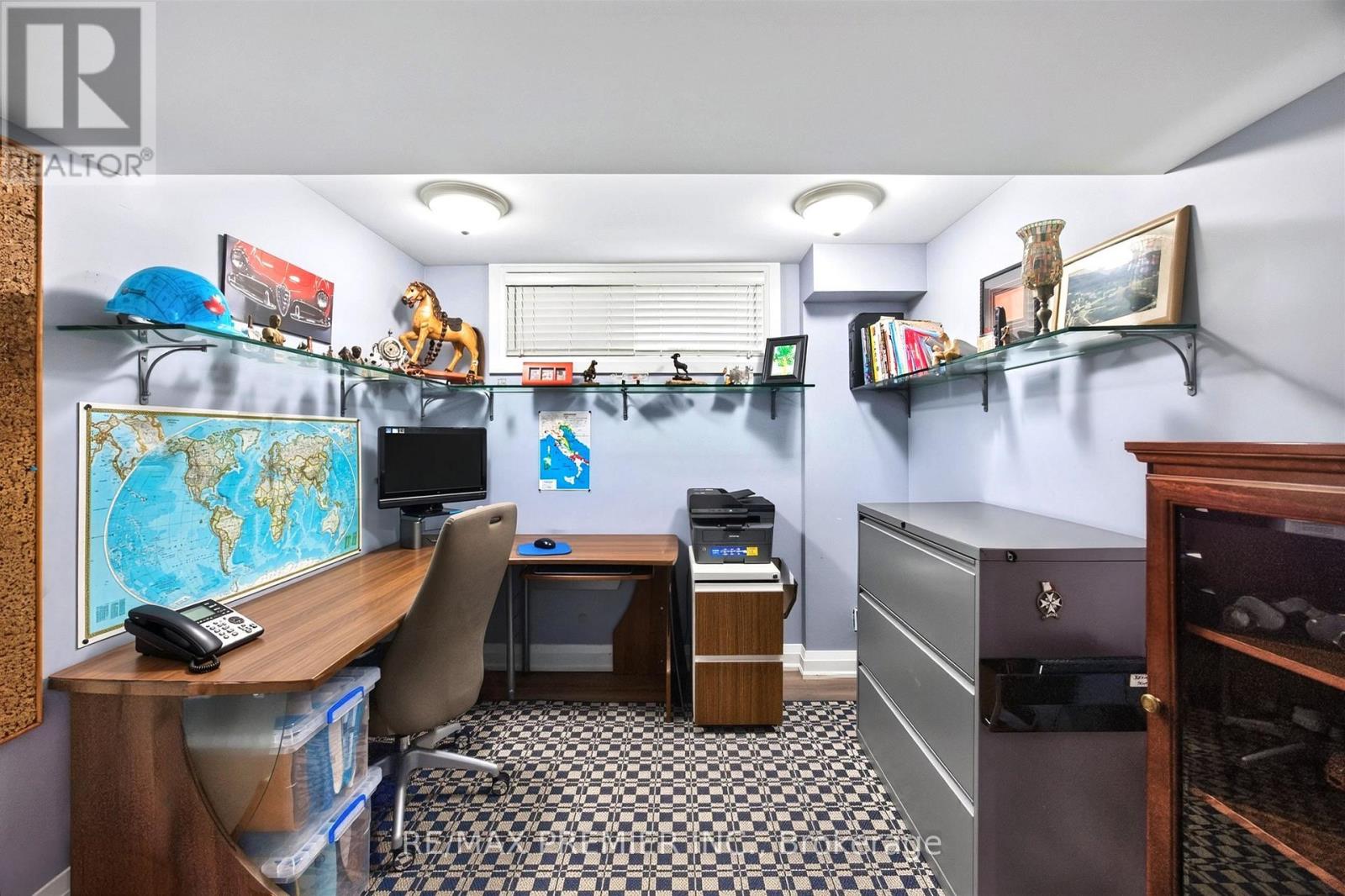 31 Malaren Road Property Photo 28