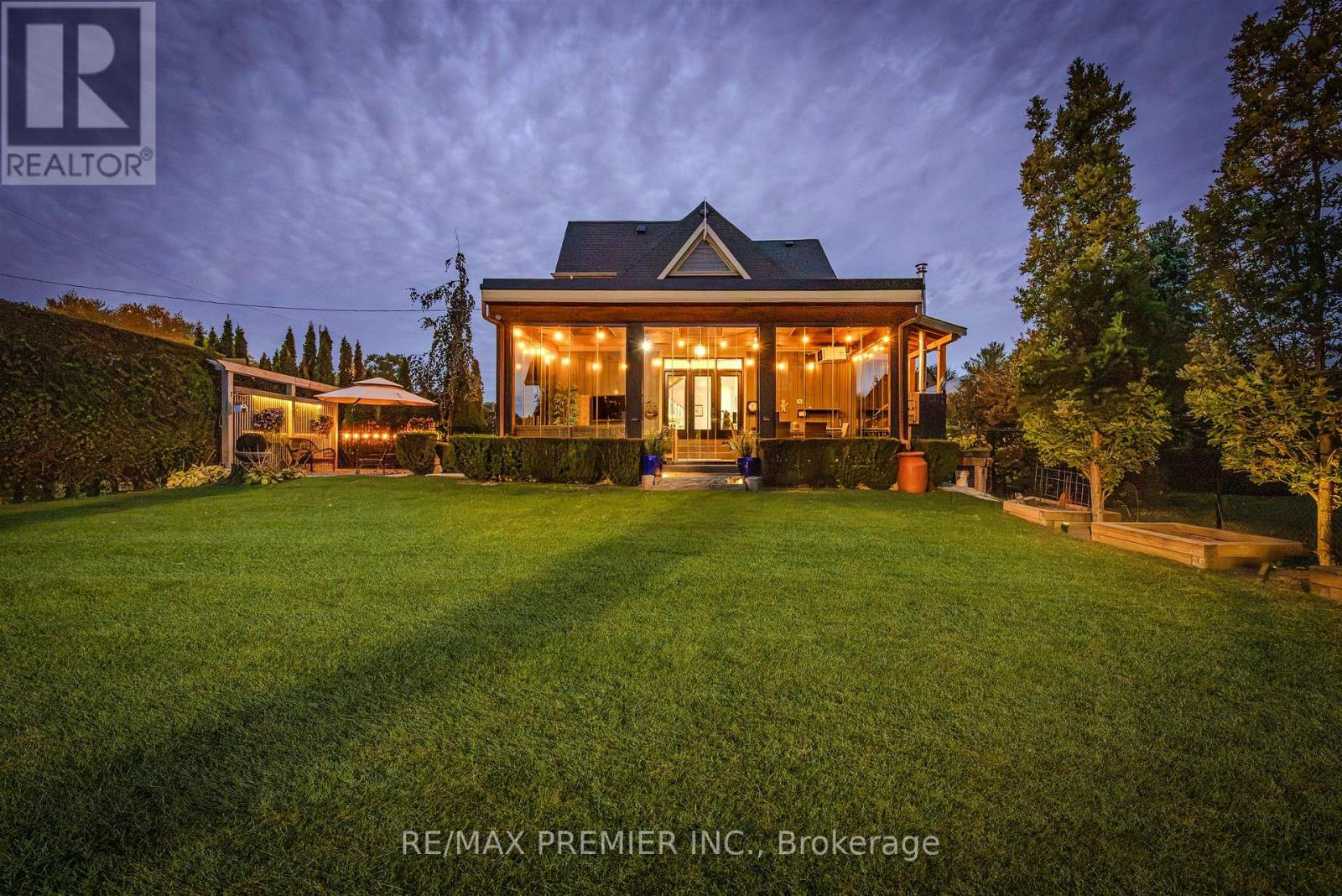 31 Malaren Road Property Photo 44