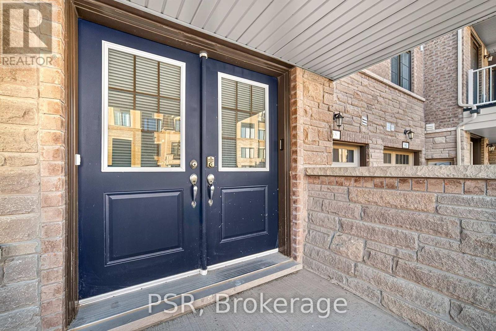 88 William Shearn Crescent Property Photo 22