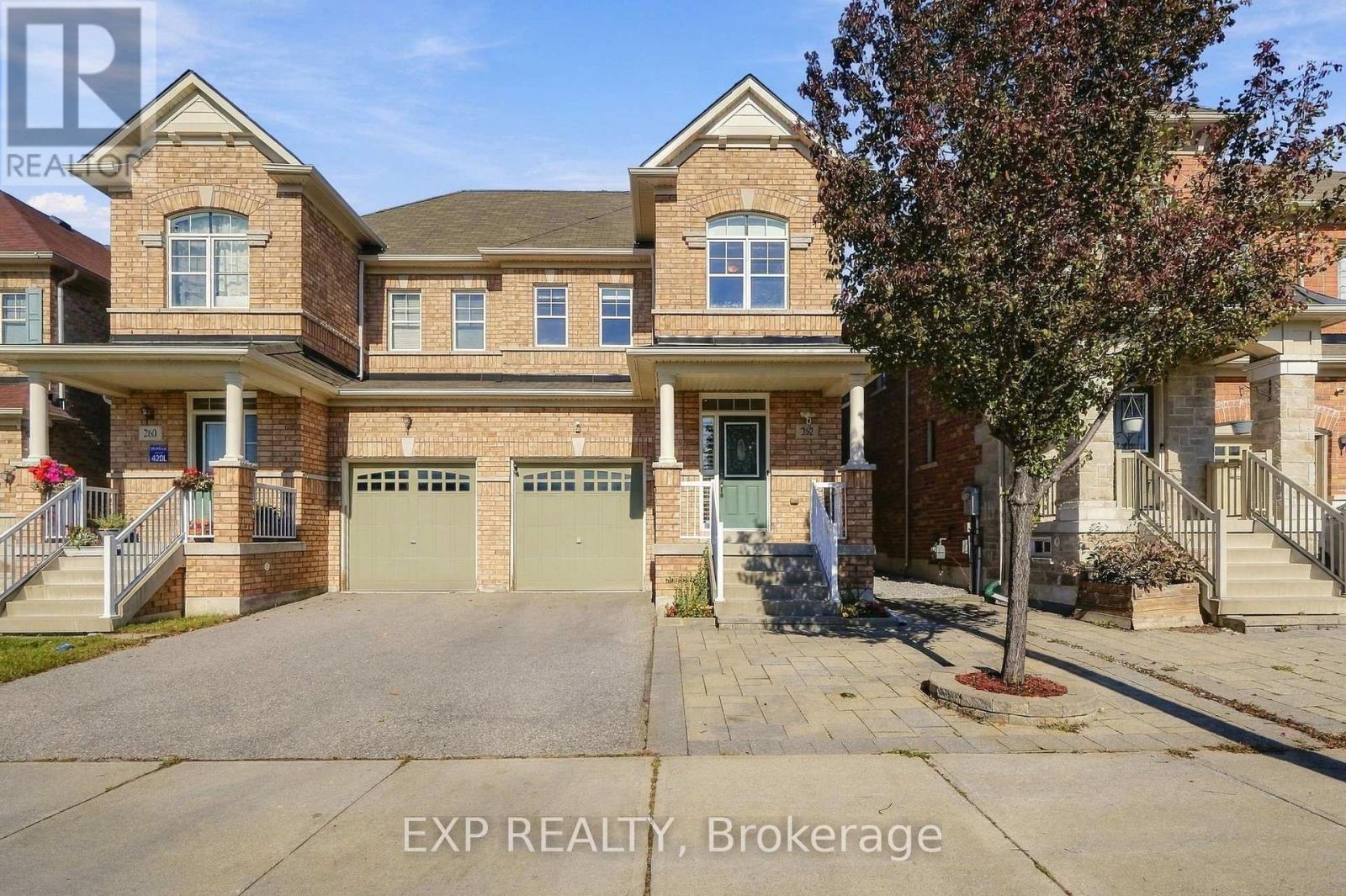 262 Wilfred Murison Avenue Property Photo 1