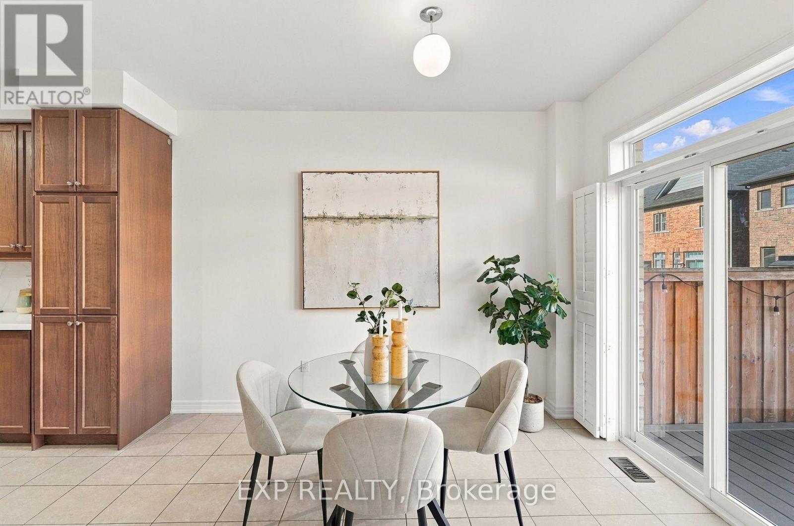 262 Wilfred Murison Avenue Property Photo 13