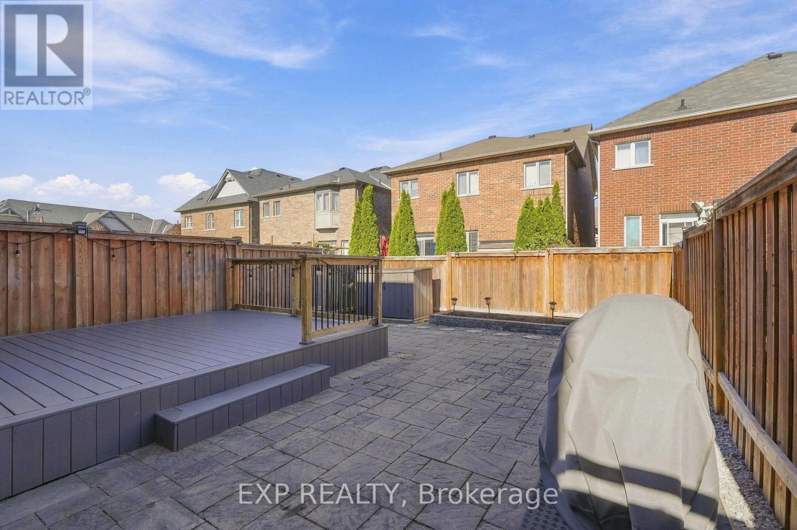 262 Wilfred Murison Avenue Property Photo 39