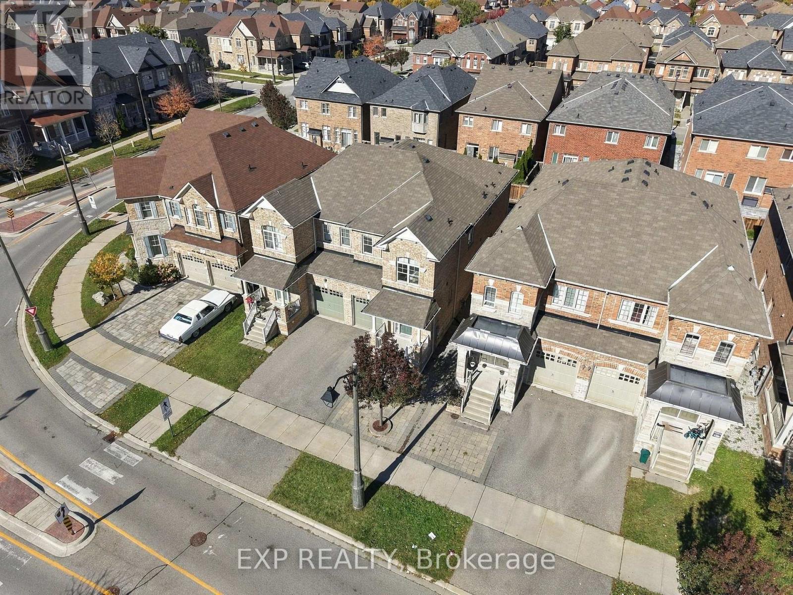 262 Wilfred Murison Avenue Property Photo 42