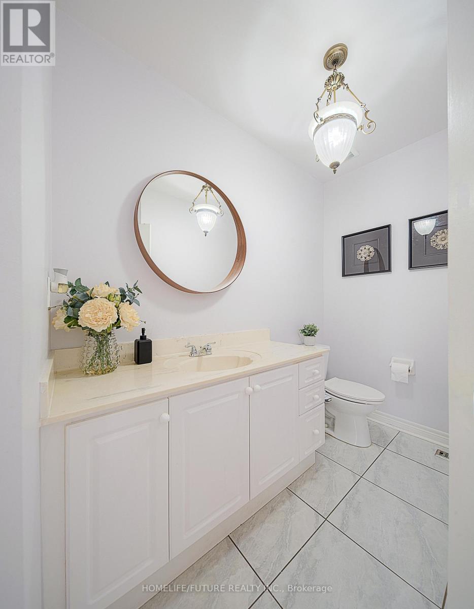 42 Boxwood Crescent Property Photo 18