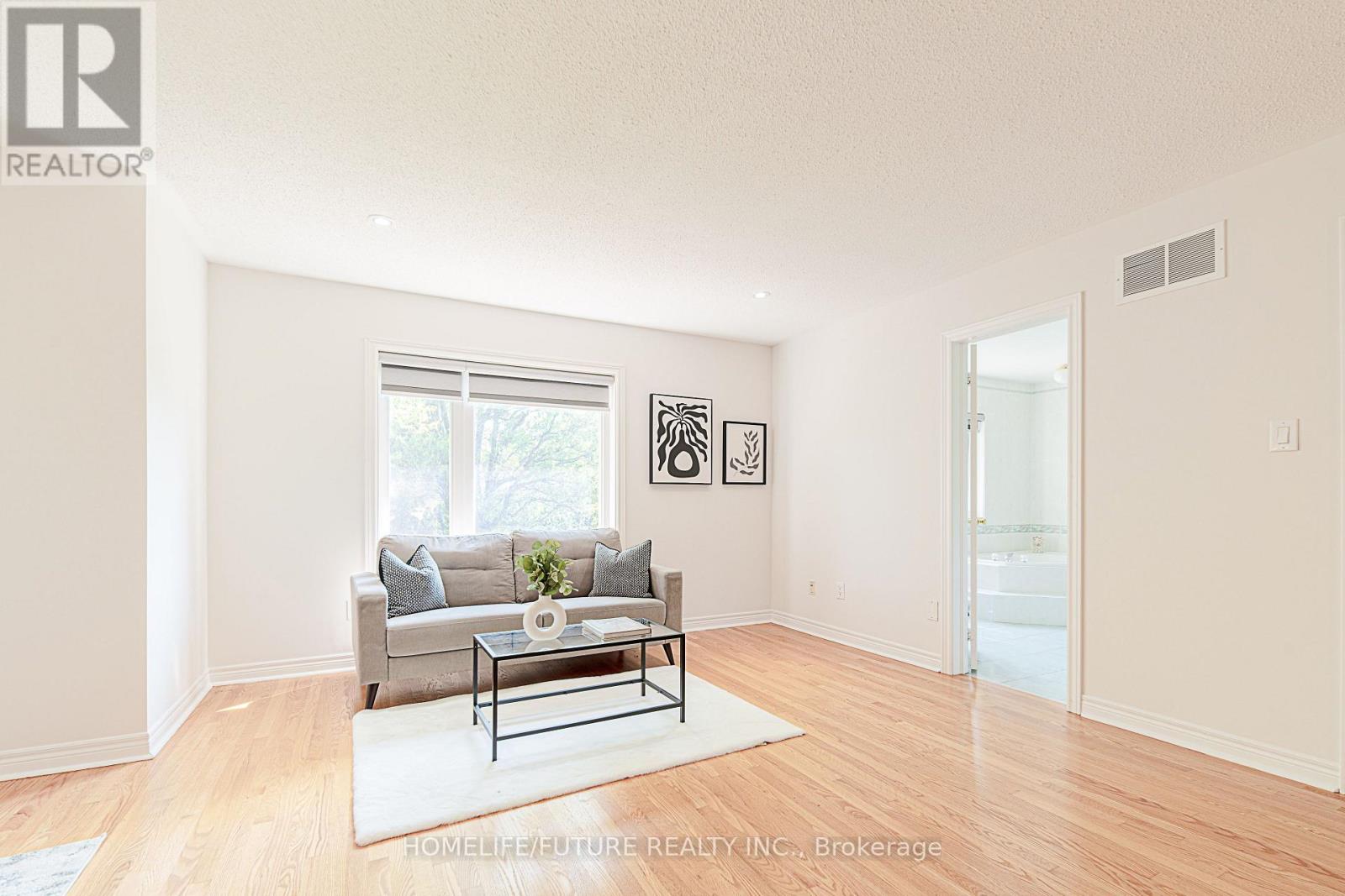 42 Boxwood Crescent Property Photo 22