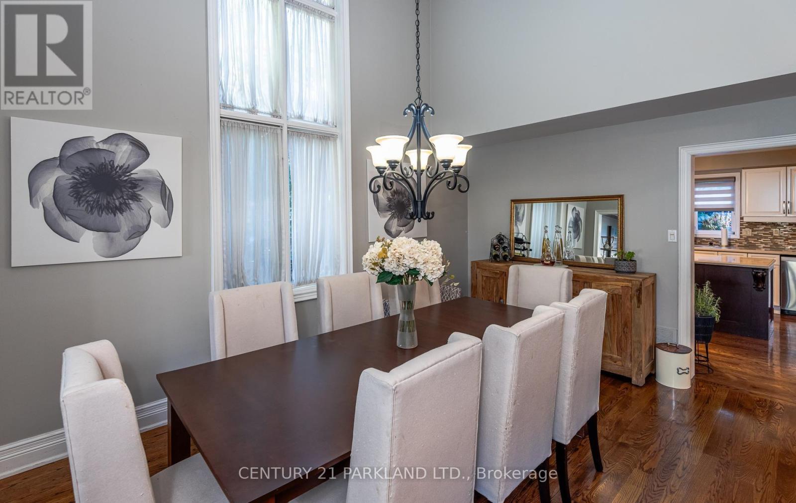 164 Carlyle Crescent Property Photo 15