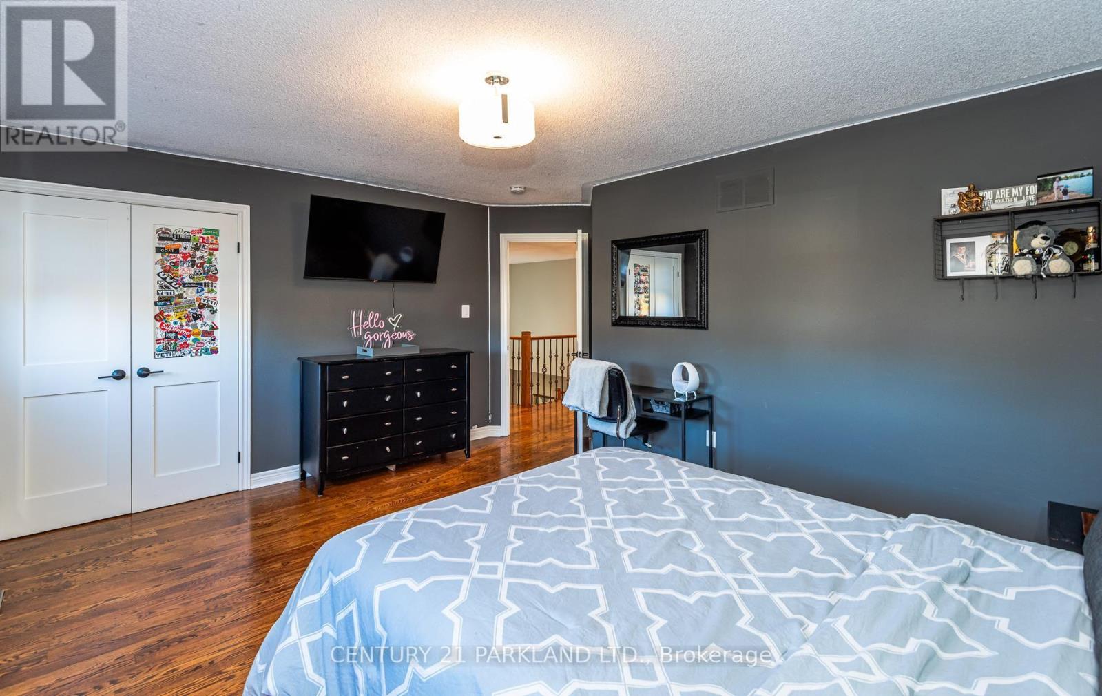 164 Carlyle Crescent Property Photo 32