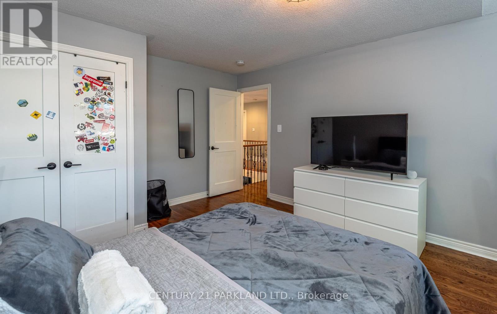 164 Carlyle Crescent Property Photo 33