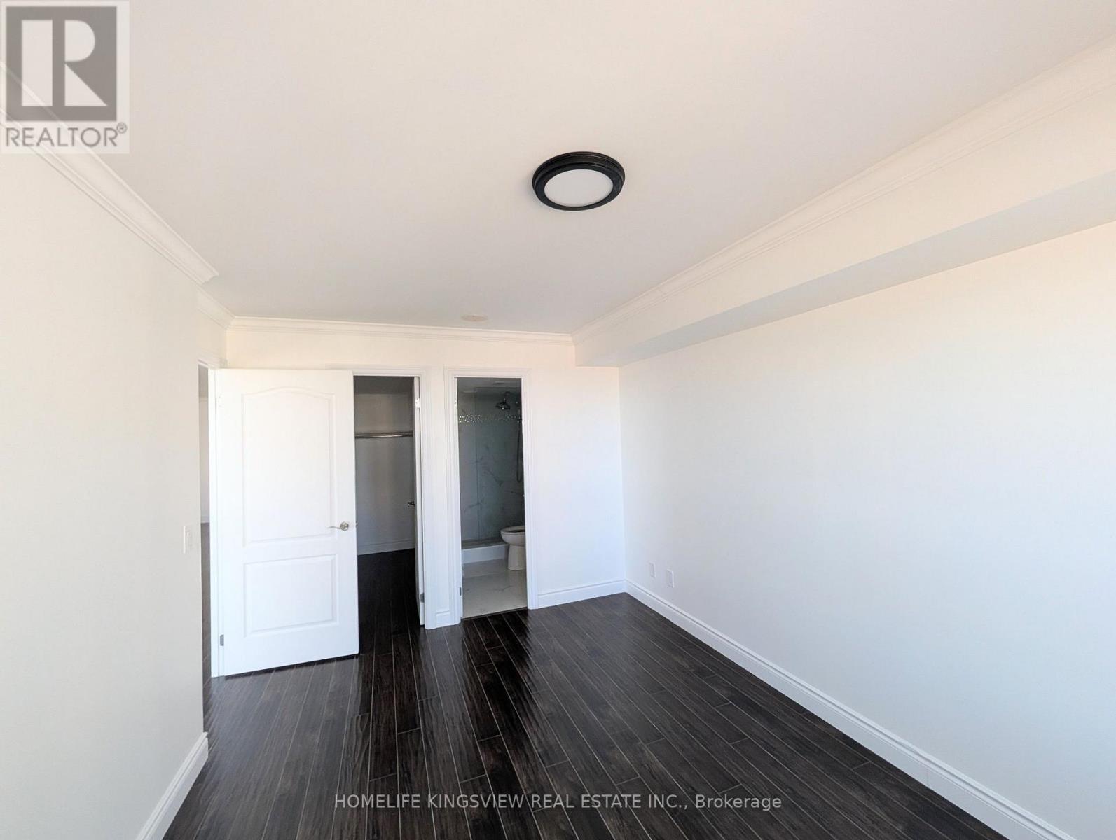 1104 - 60 Disera Drive Property Photo 14