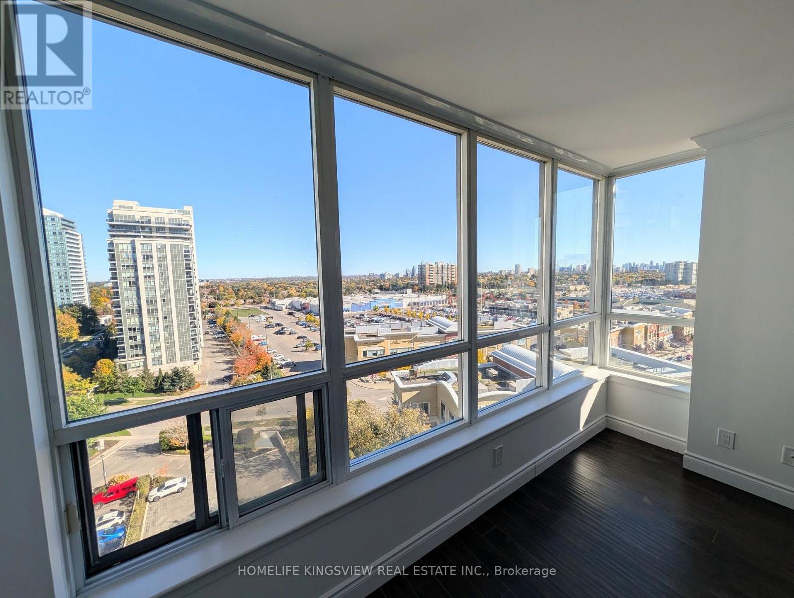 1104 - 60 Disera Drive Property Photo 17