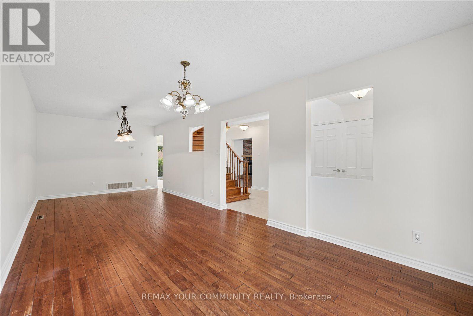 102 Edmund Seager Drive Property Photo 7