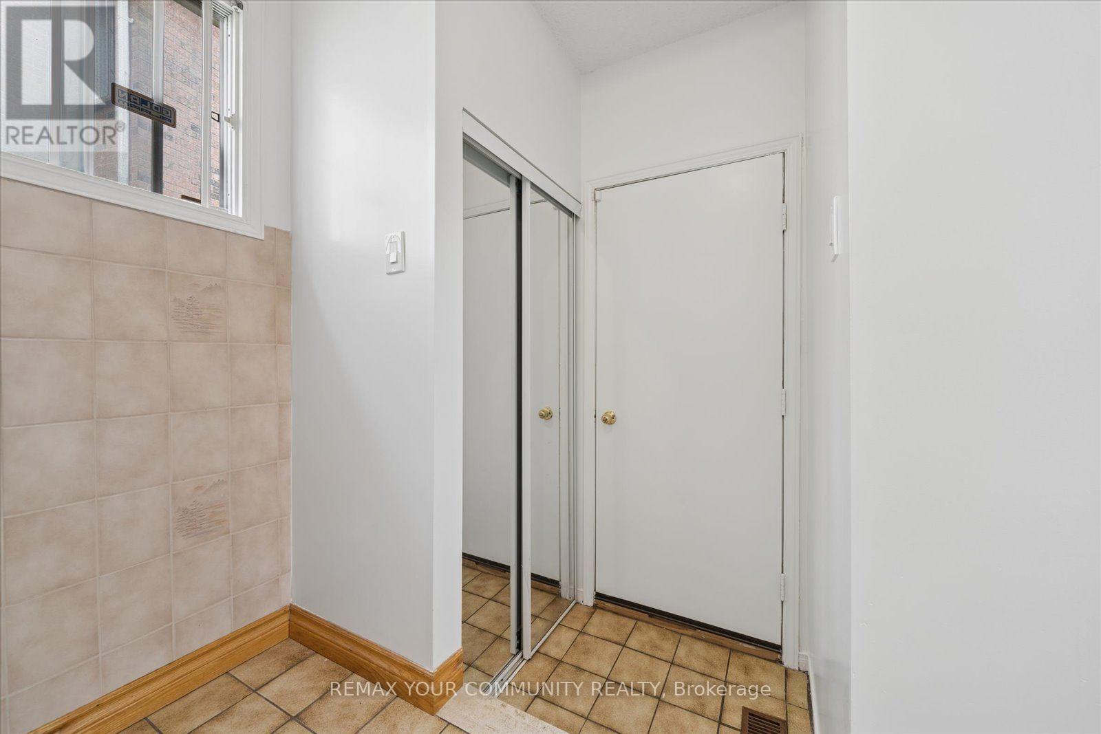 102 Edmund Seager Drive Property Photo 19