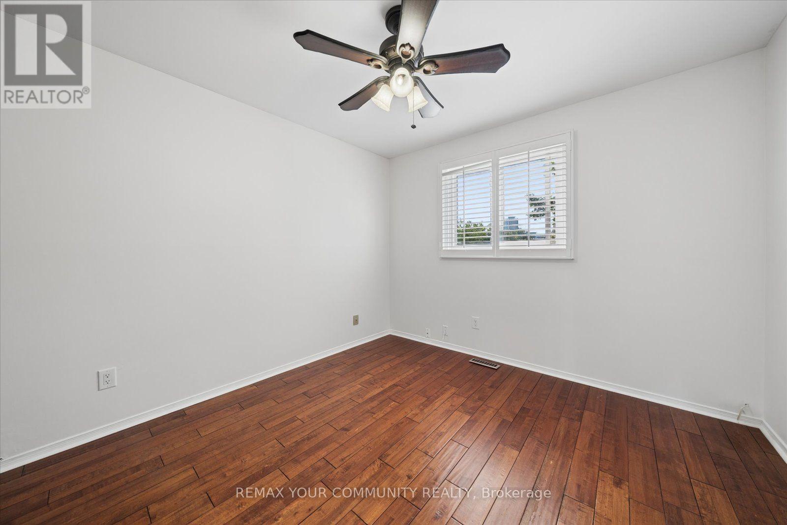 102 Edmund Seager Drive Property Photo 33