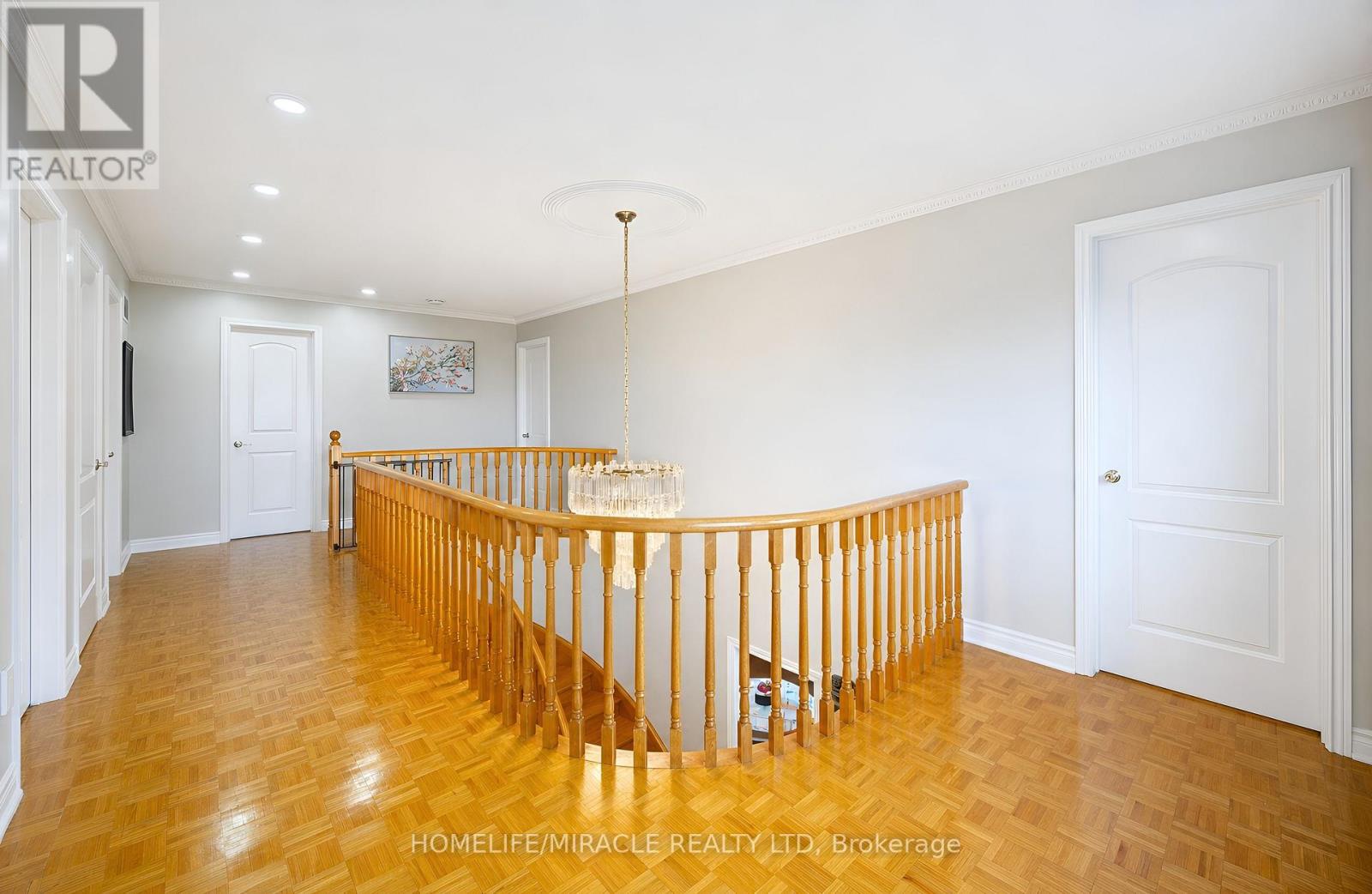 8173 Martin Grove Road Property Photo 23