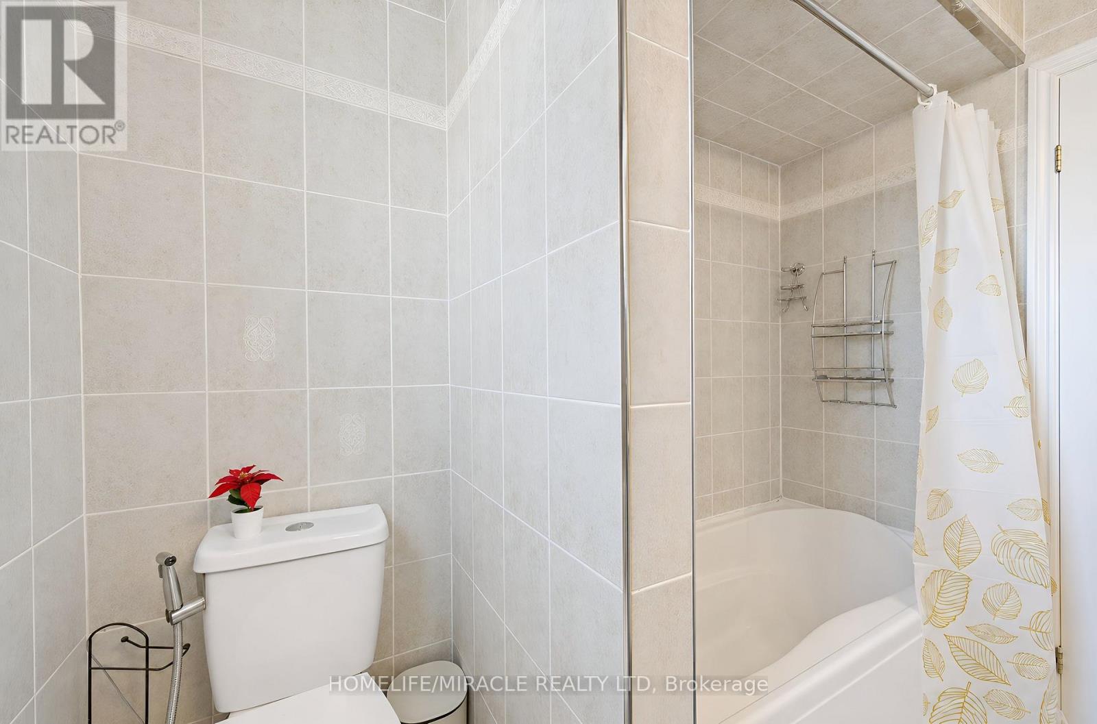 8173 Martin Grove Road Property Photo 34
