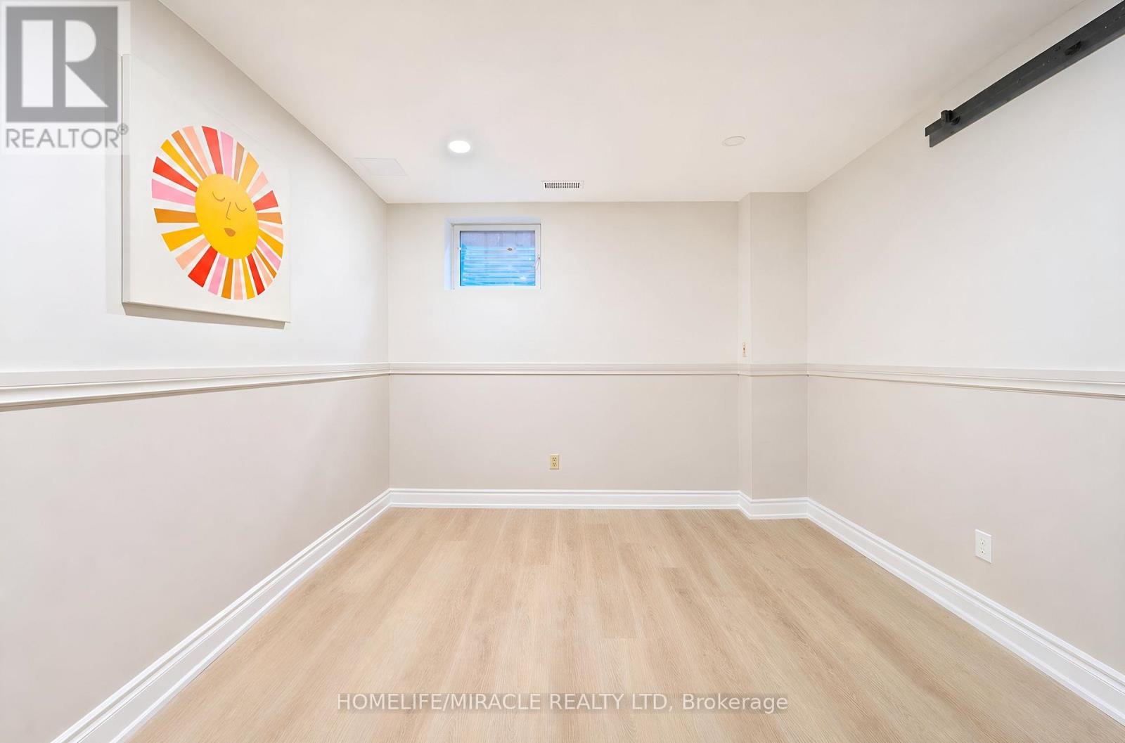 8173 Martin Grove Road Property Photo 41