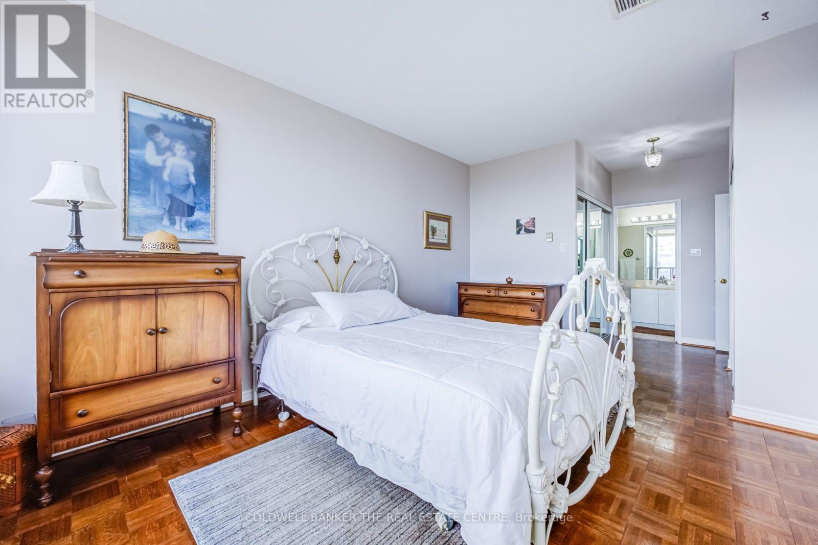 Ph22 - 32 Clarissa Drive Property Photo 19