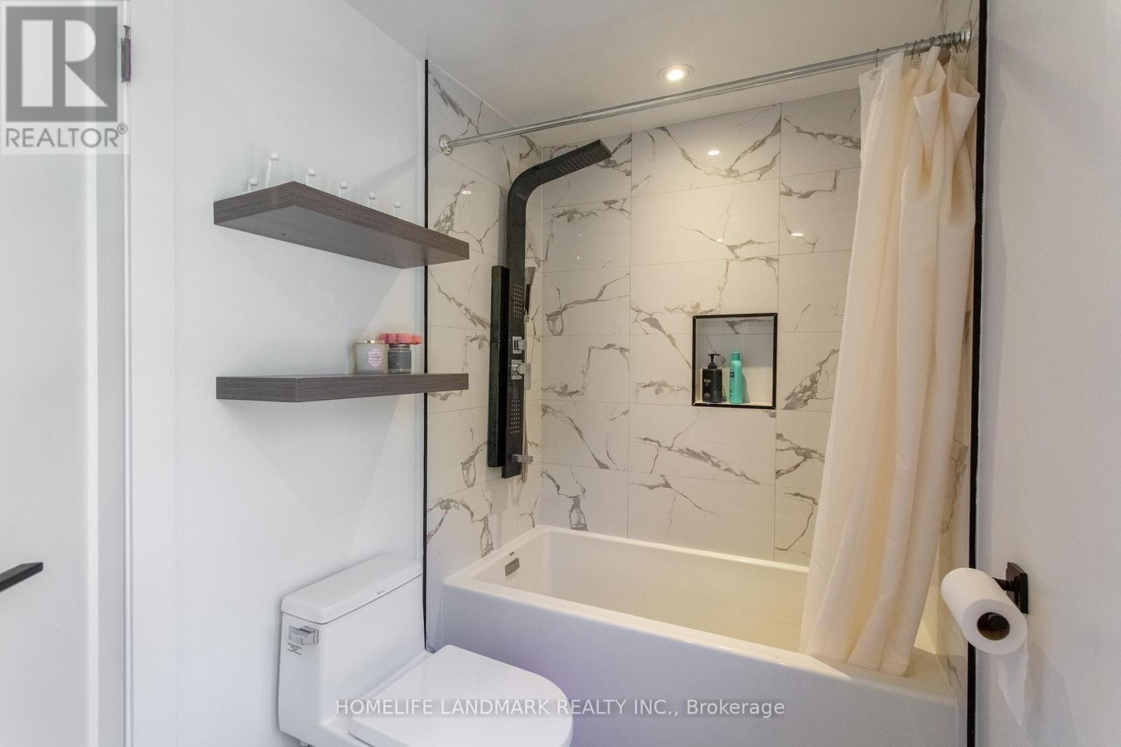 15 Foxglove Court Property Photo 18