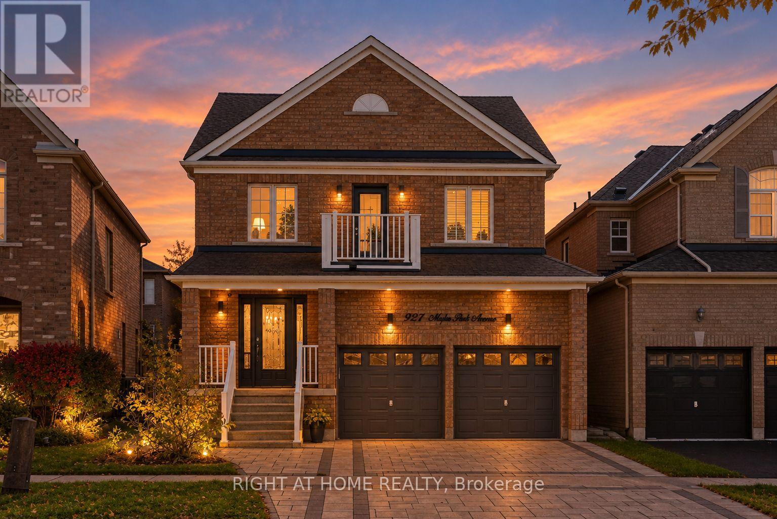 921 Miller Park Avenue Property Photo 1