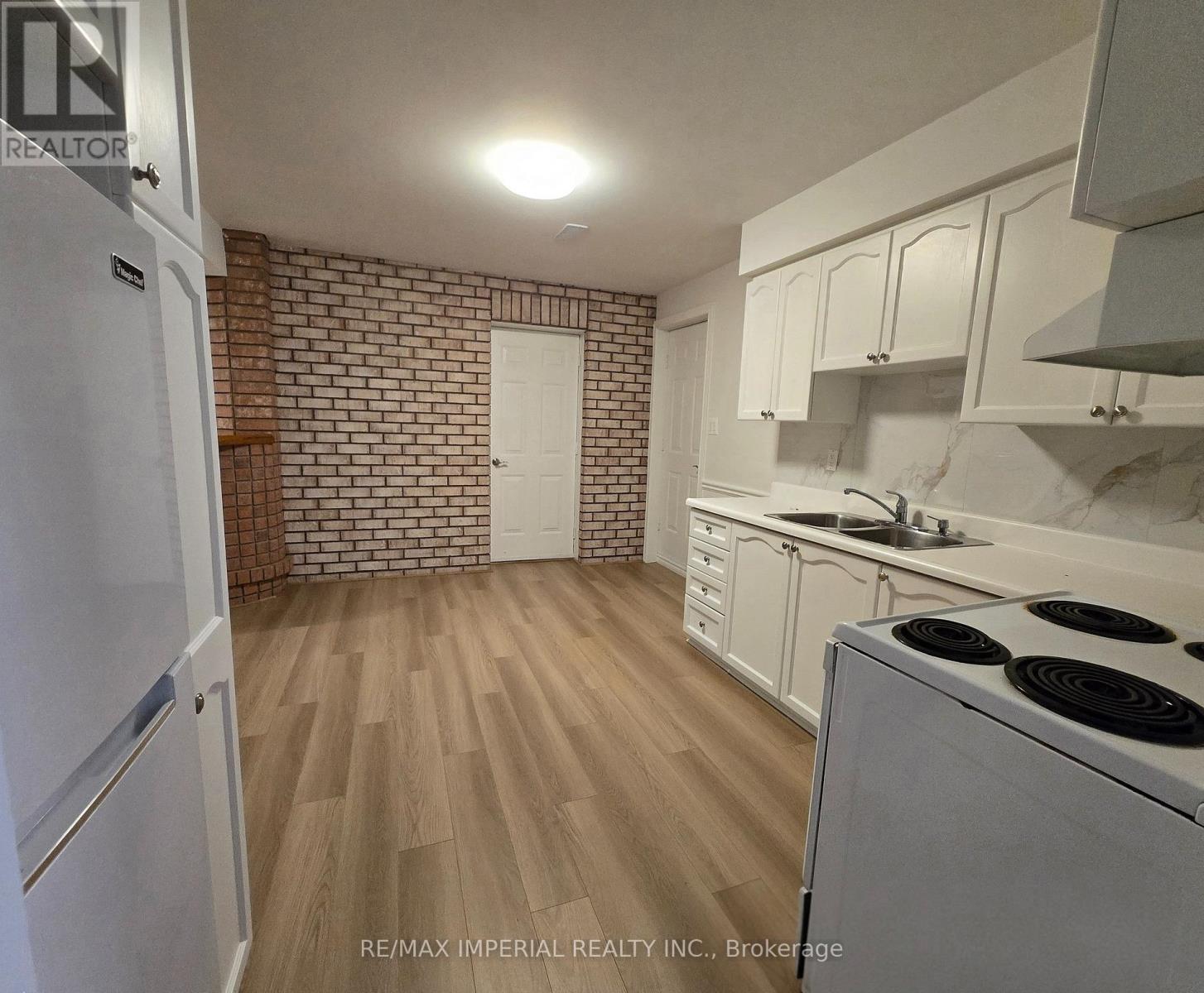 12a Mauro Court Property Photo 9