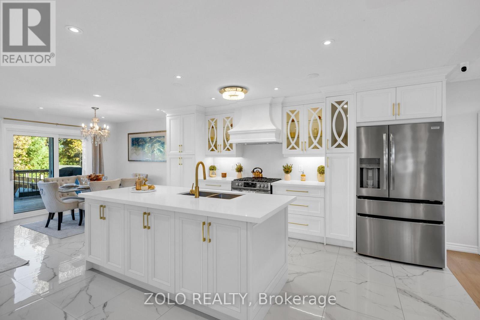 8785 8th Line Property Photo 8