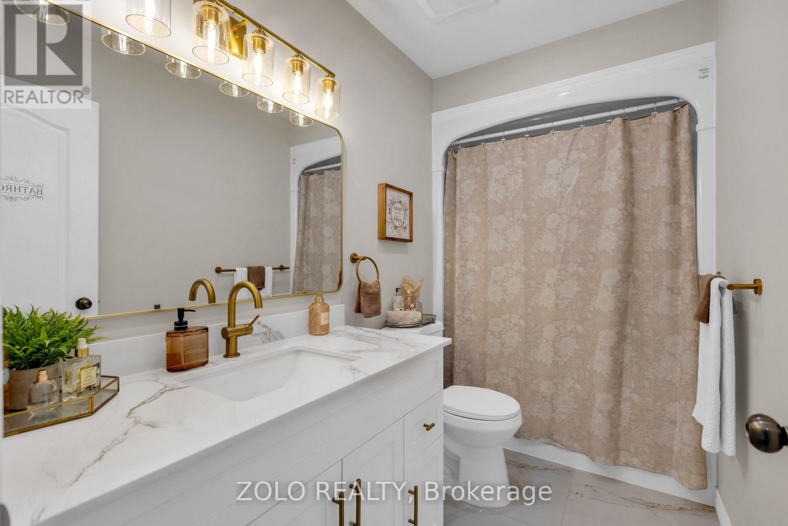 8785 8th Line Property Photo 19