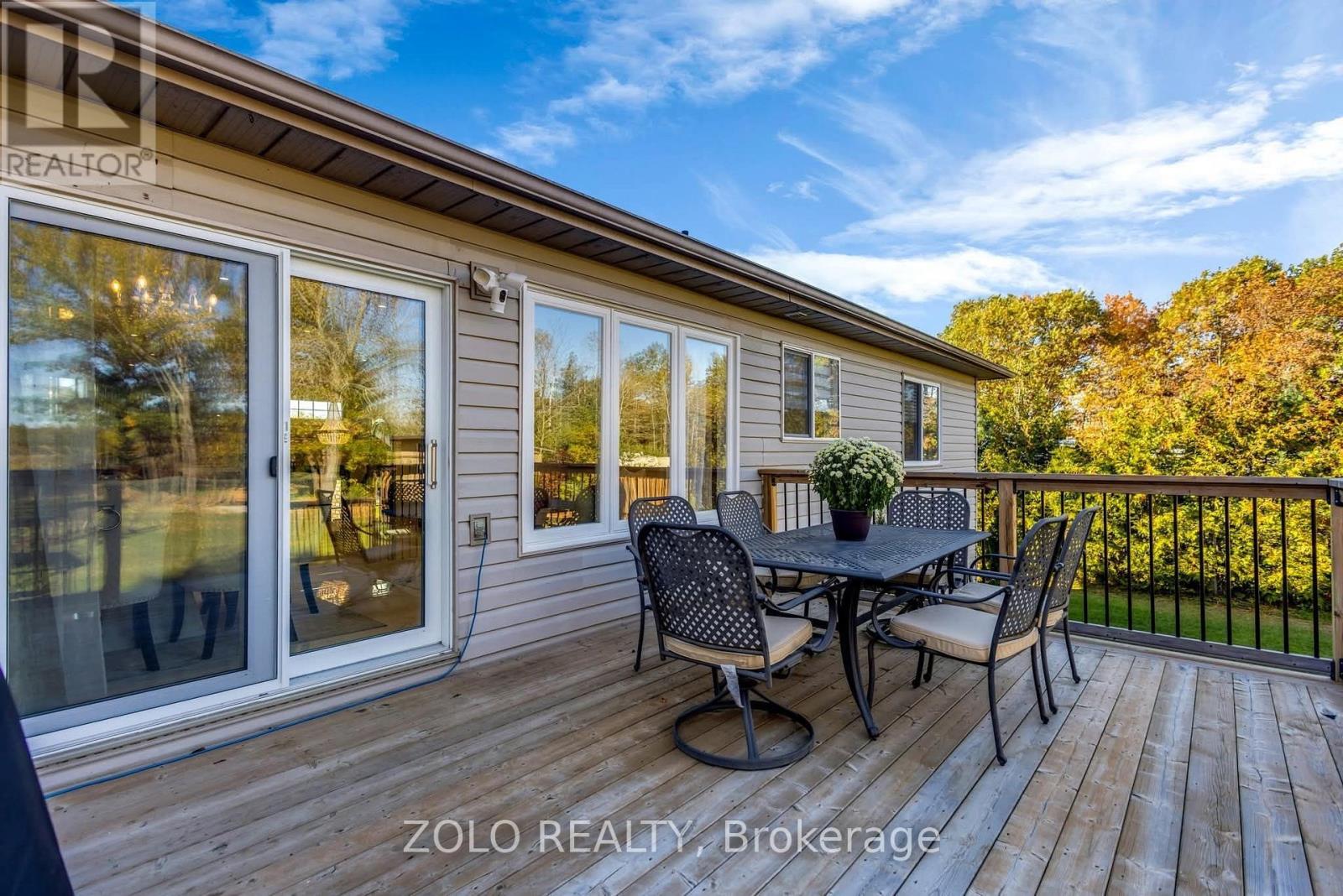 8785 8th Line Property Photo 44