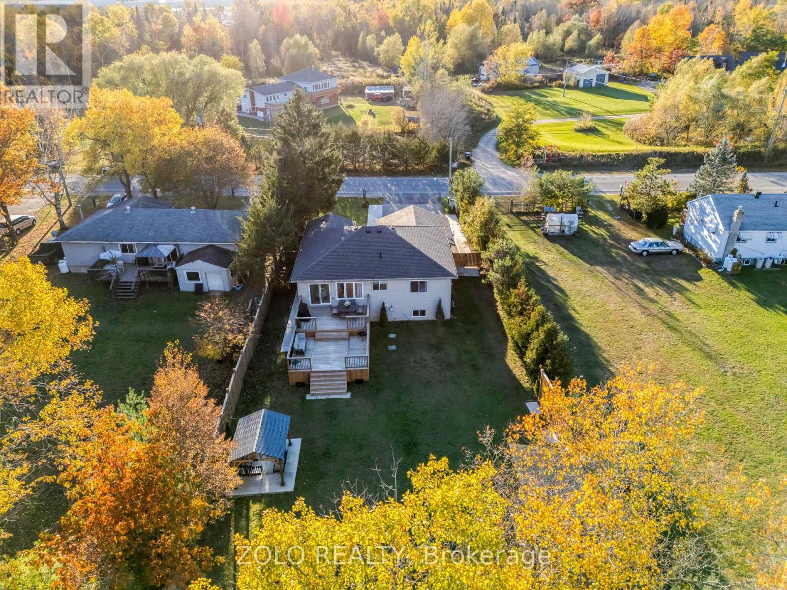 8785 8th Line Property Photo 47
