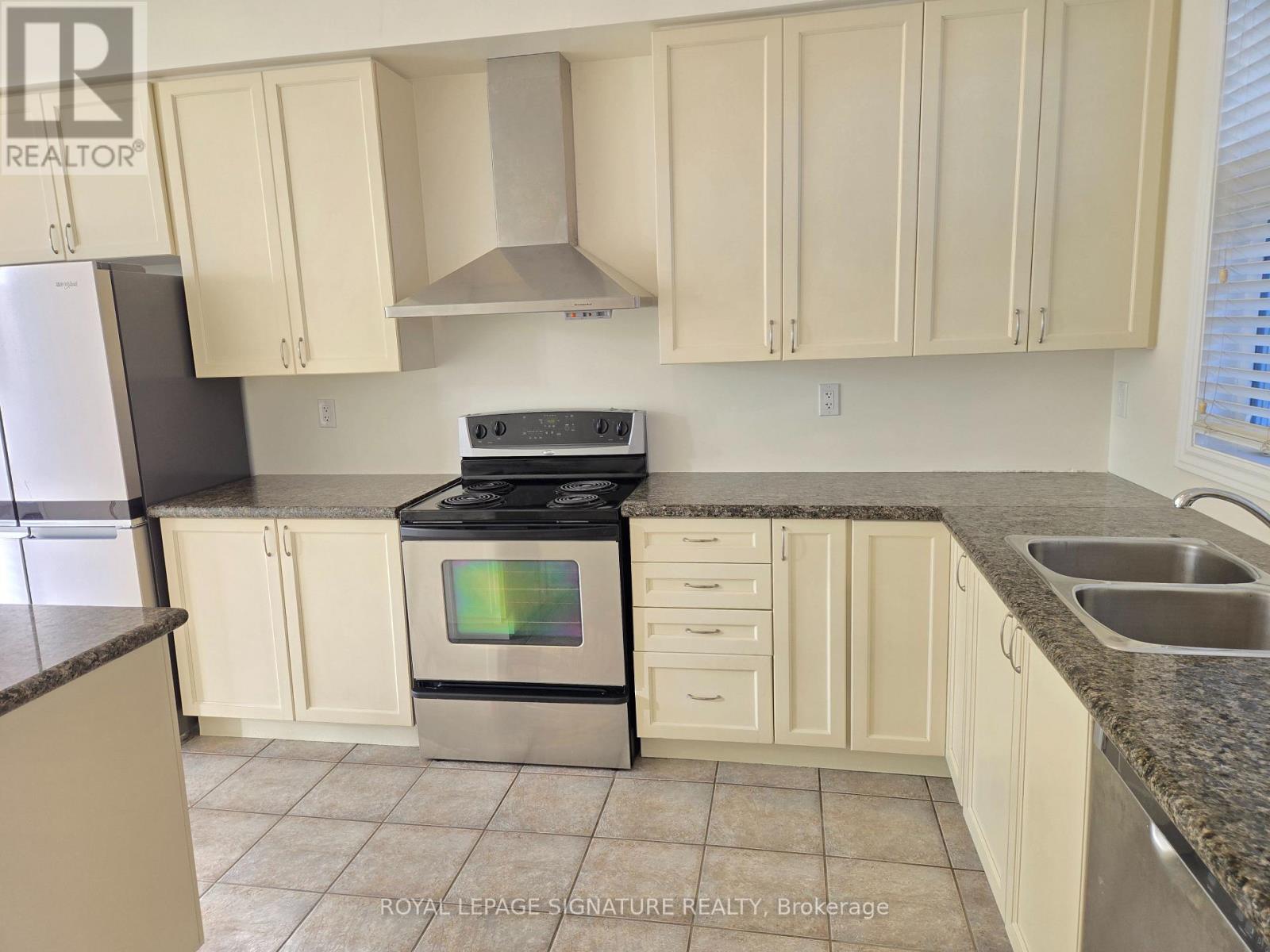 26 Helen Street Property Photo 10