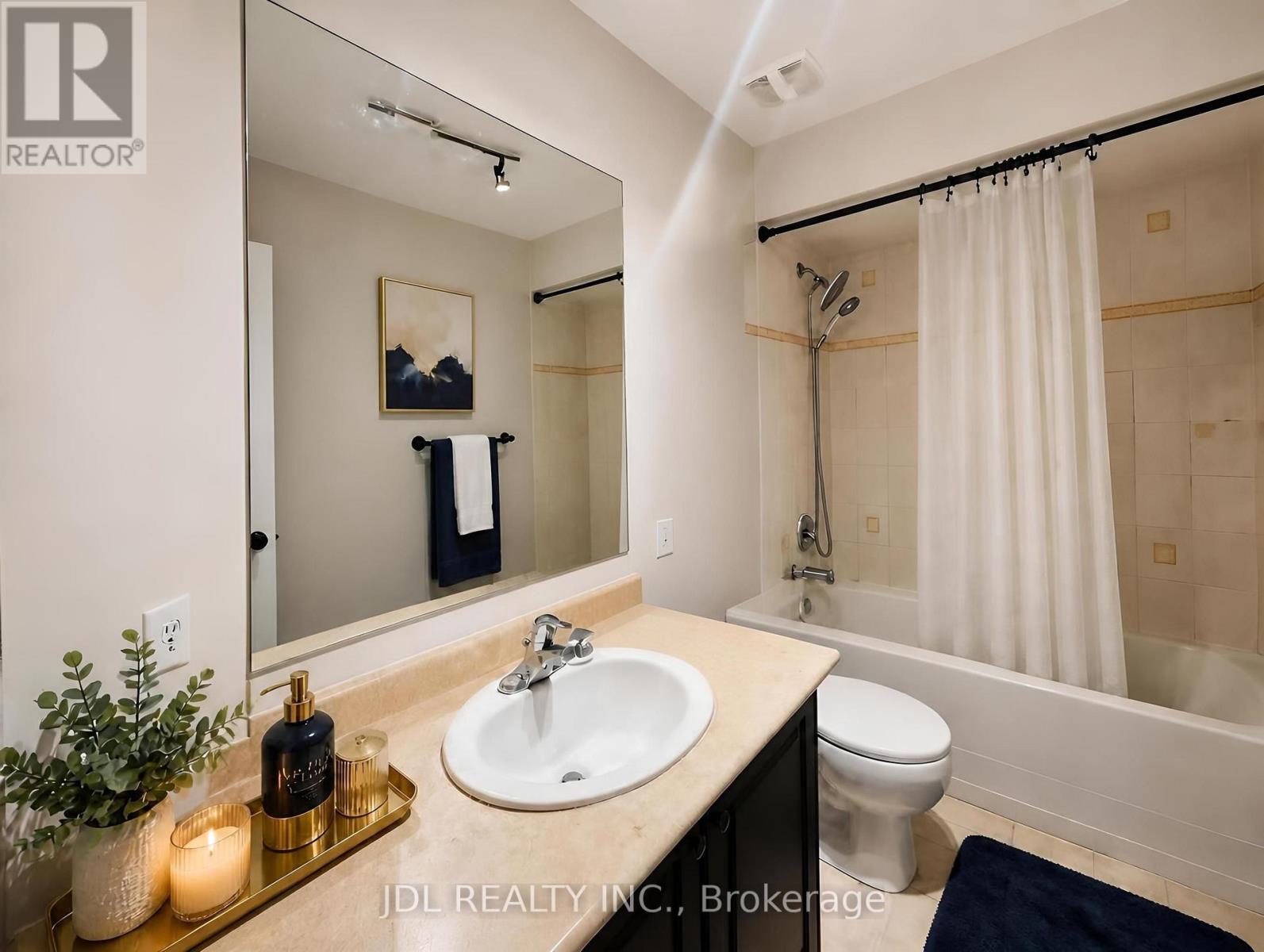 36 Laurelbank Crescent Property Photo 20