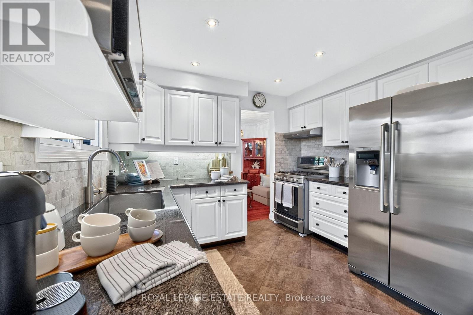 268 Fincham Avenue Property Photo 6