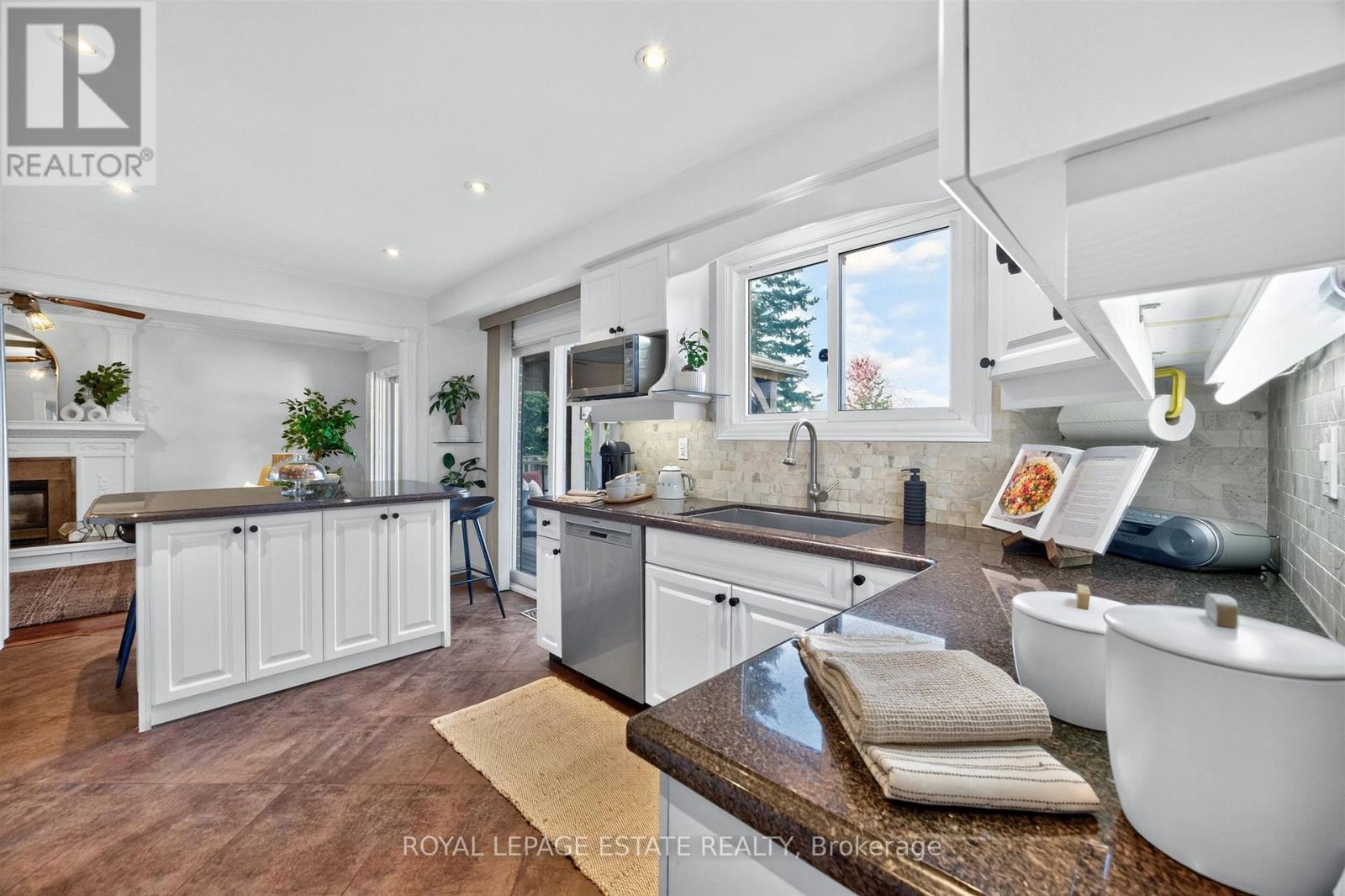 268 Fincham Avenue Property Photo 8