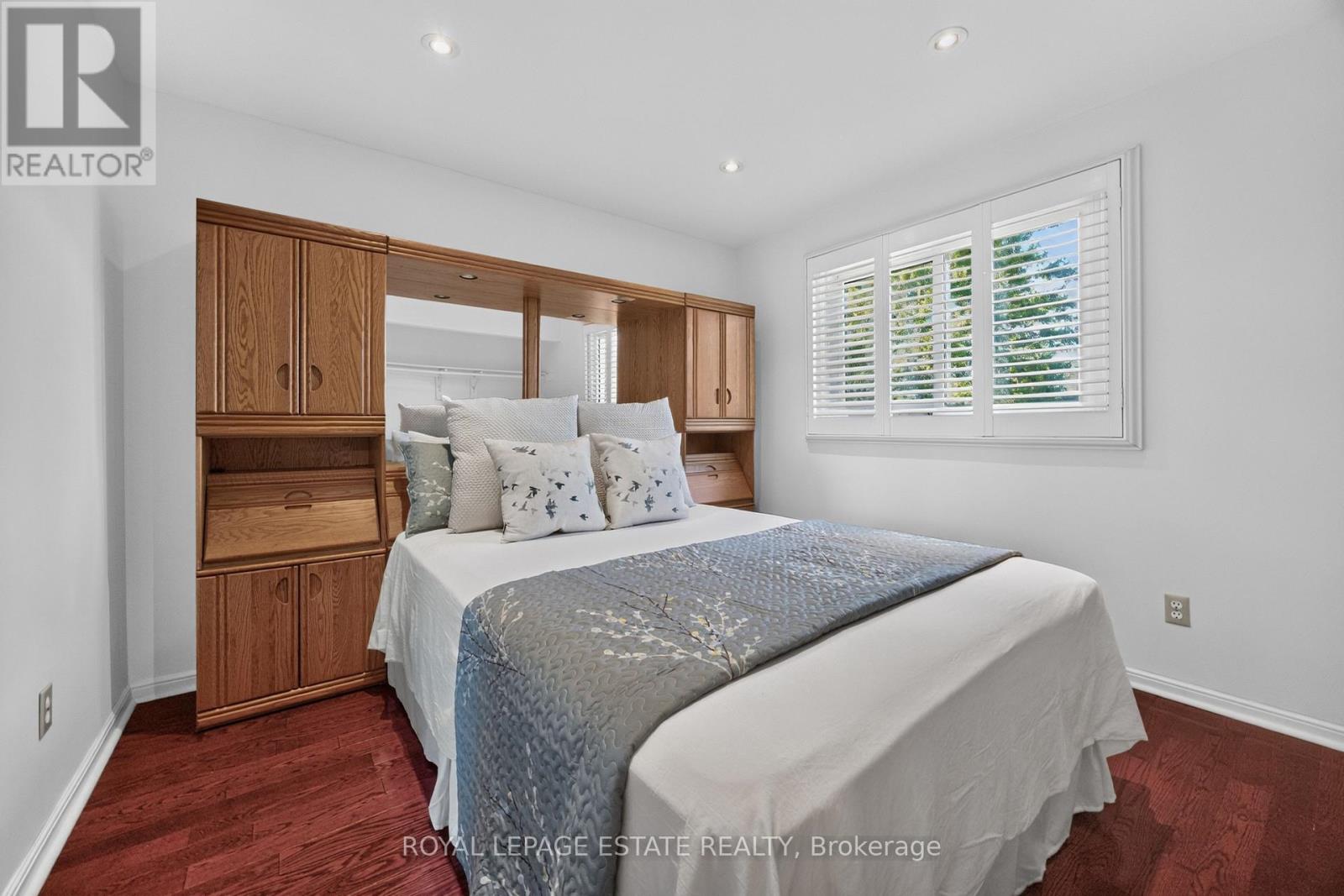 268 Fincham Avenue Property Photo 25
