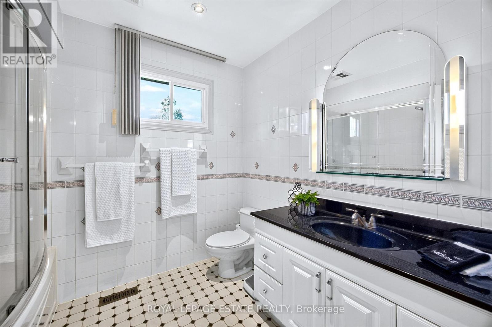 268 Fincham Avenue Property Photo 27