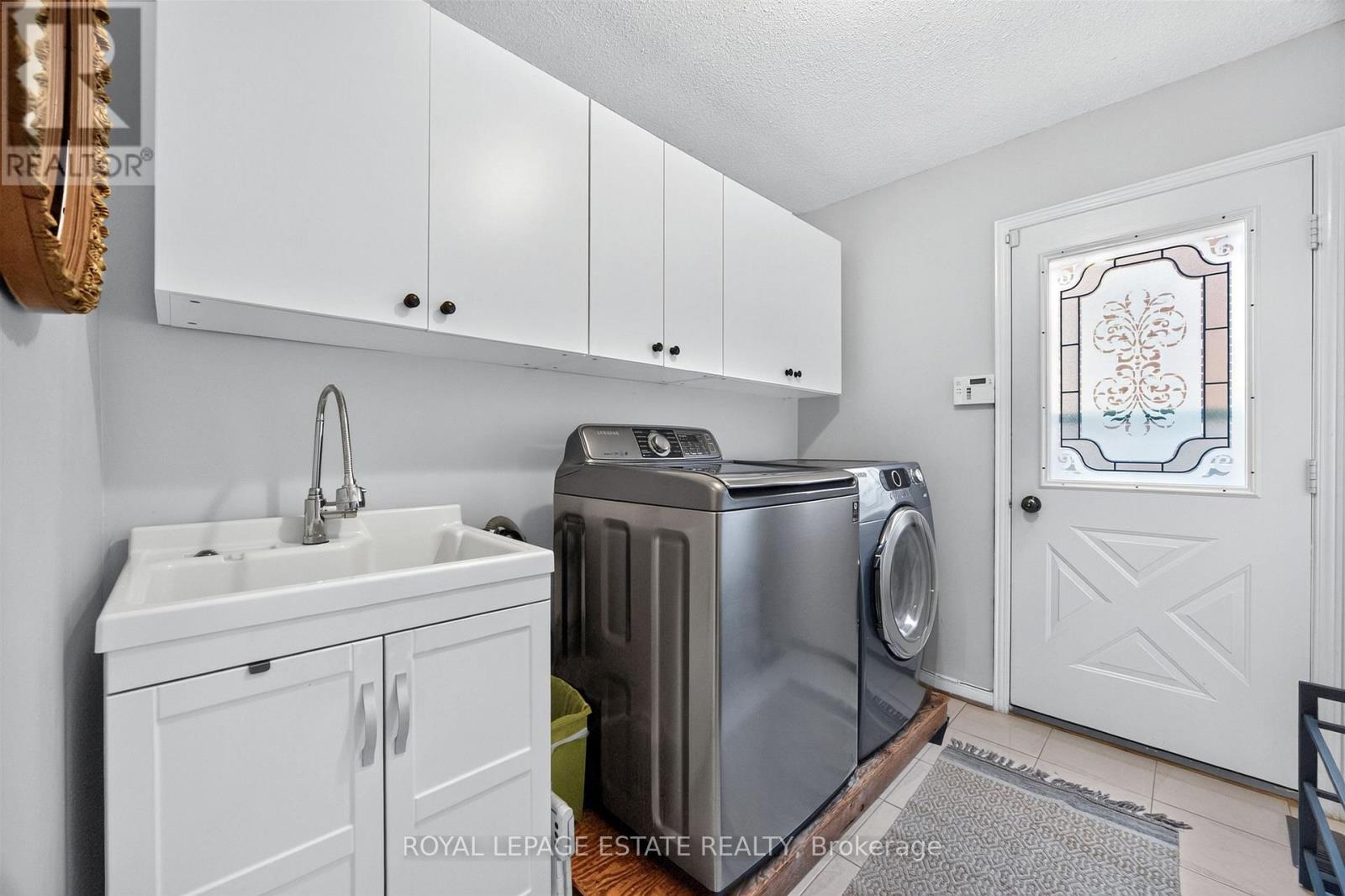 268 Fincham Avenue Property Photo 32