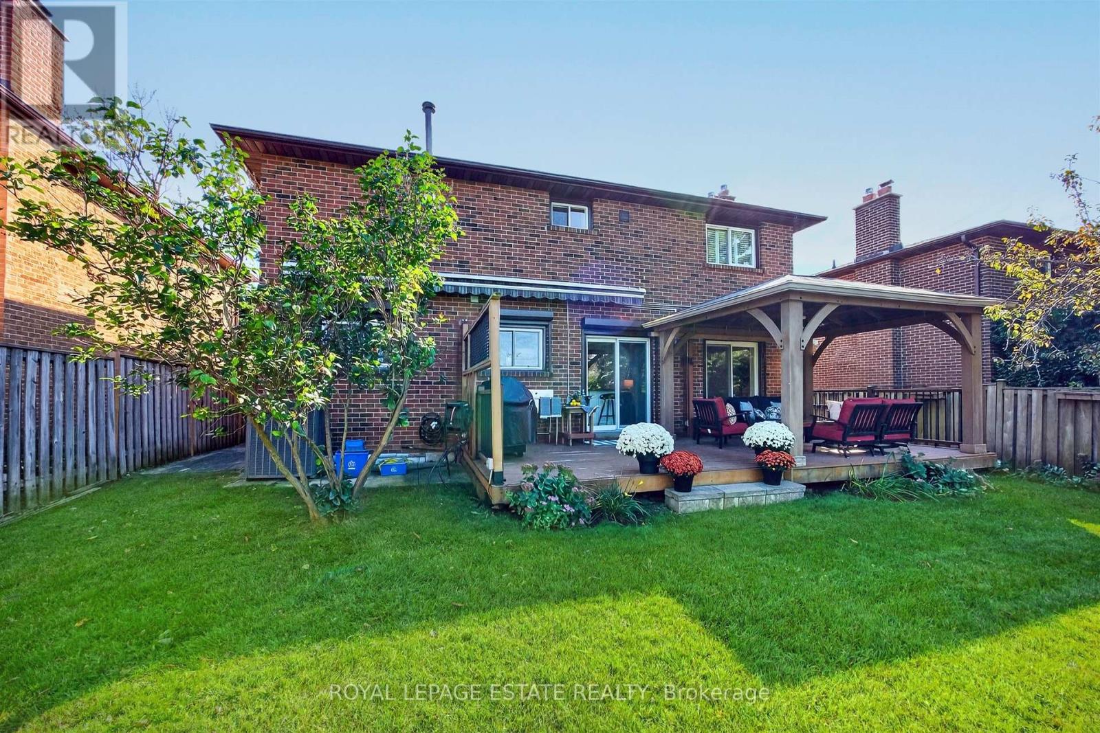 268 Fincham Avenue Property Photo 33
