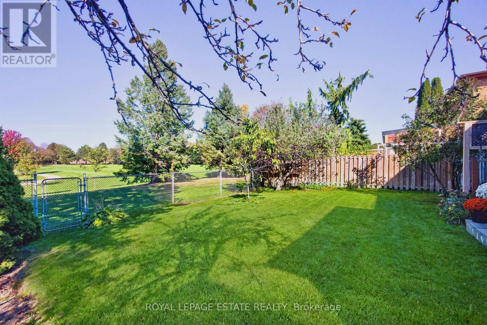 268 Fincham Avenue Property Photo 40