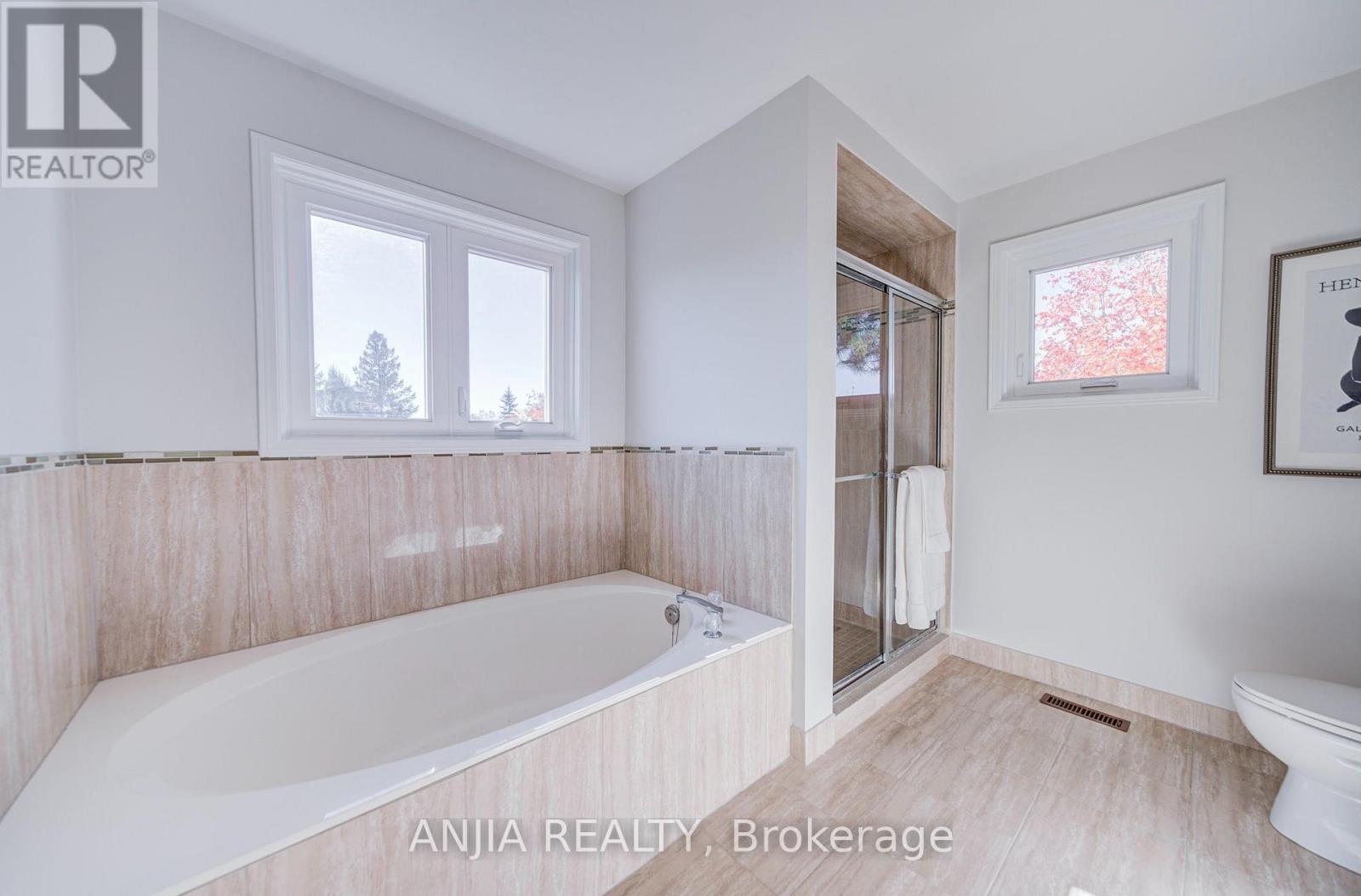 17 Charrington Crescent Property Photo 36