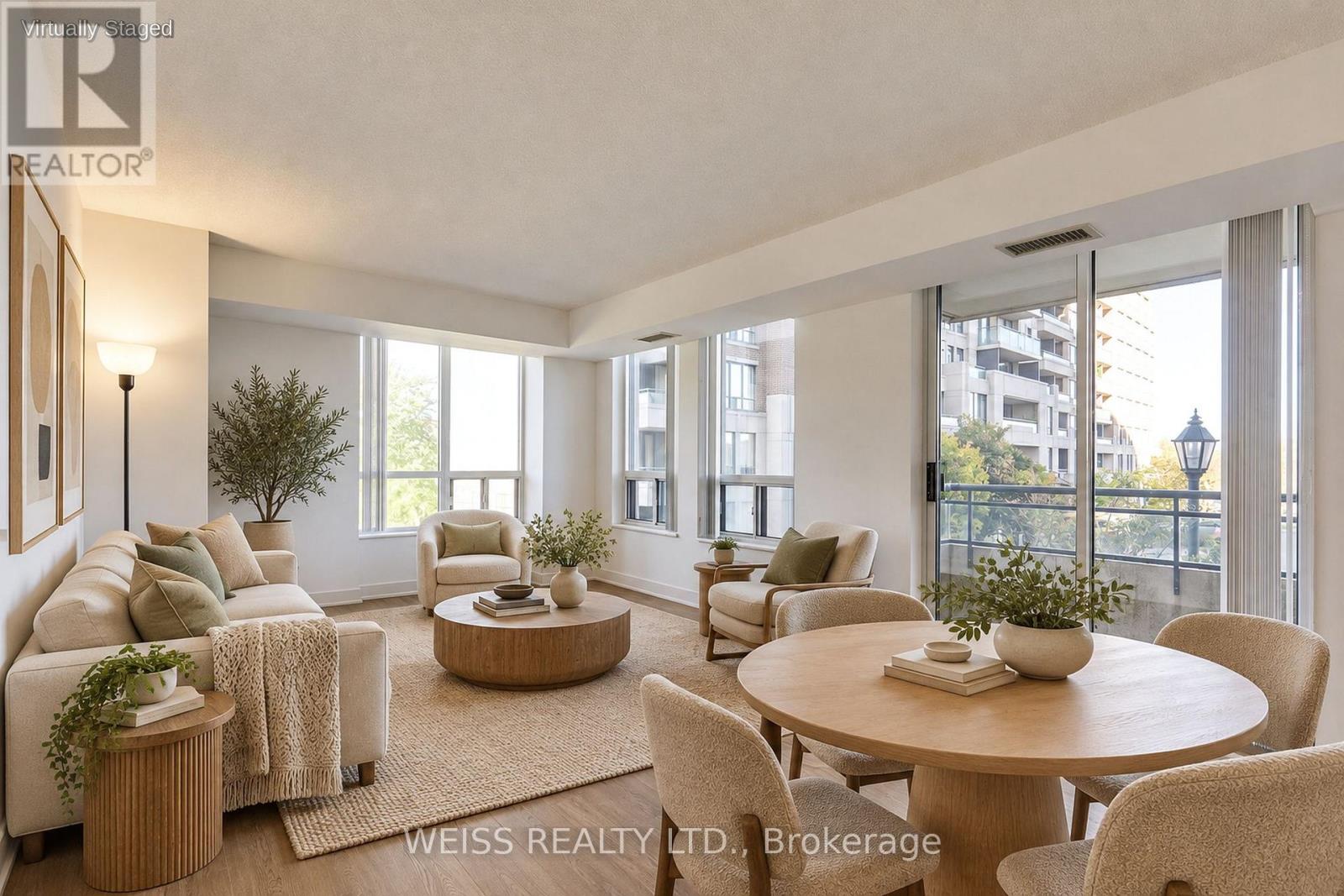 205 - 330 Red Maple Road Property Photo 15