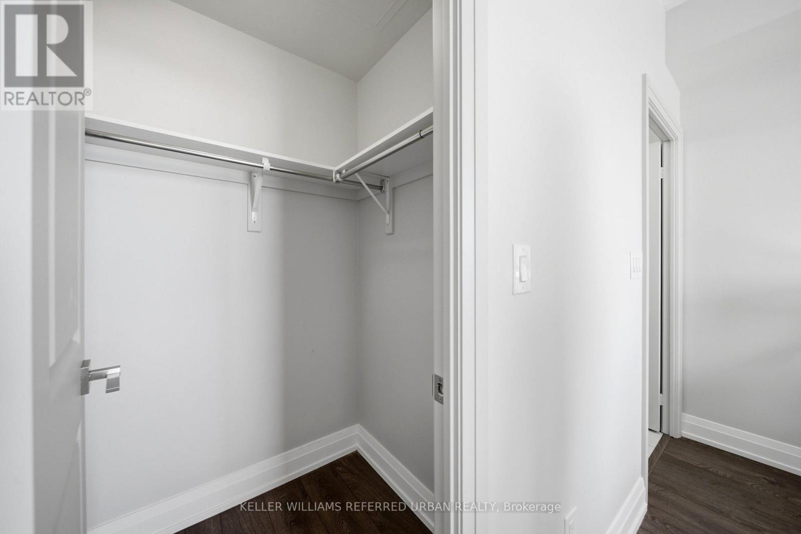 1705 - 3600 Highway 7 Property Photo 22