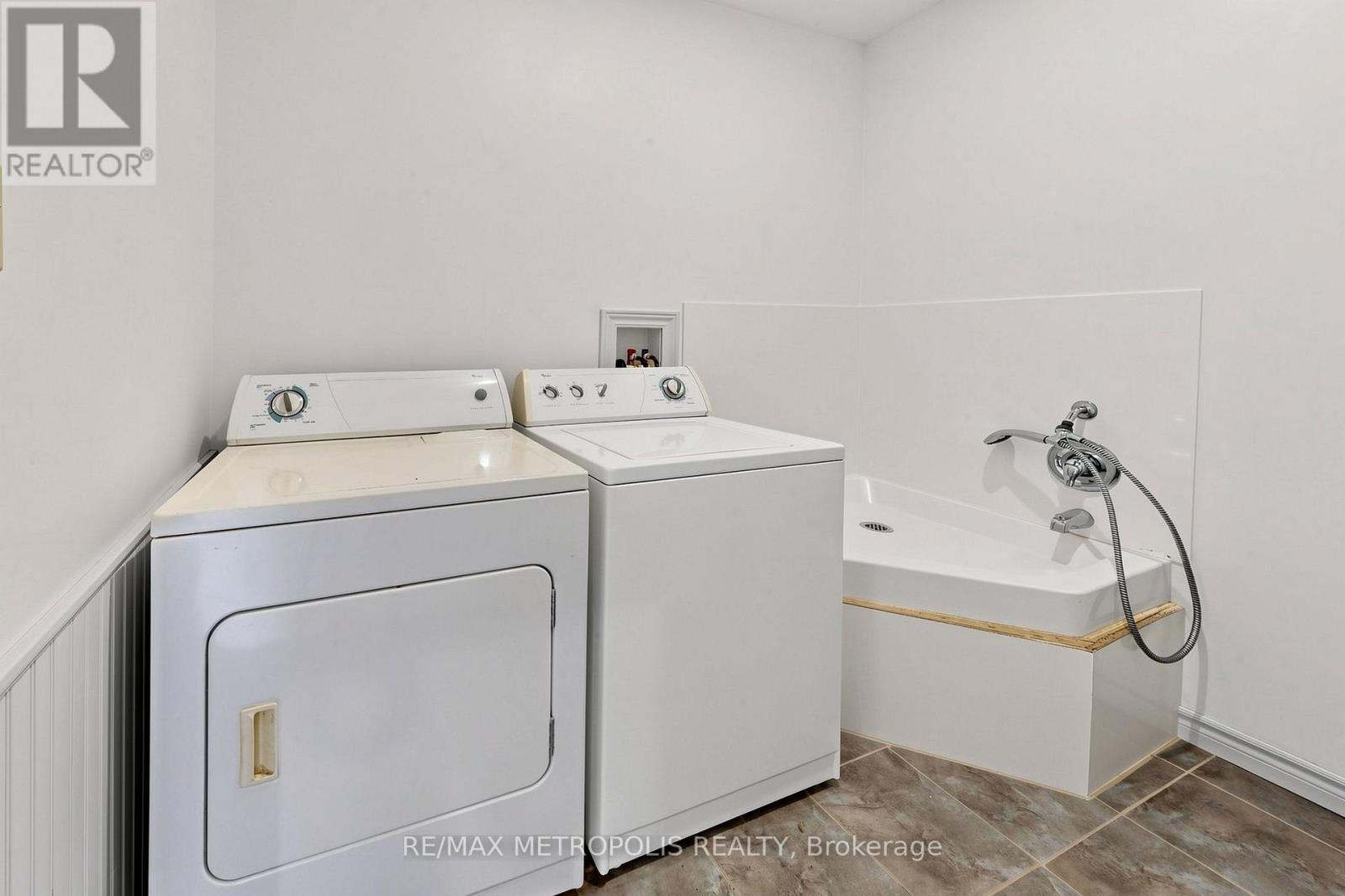 11590 Side Road 17 Property Photo 41