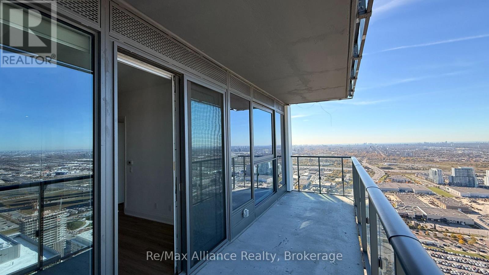 5503 - 7890 Jane Street Property Photo 17