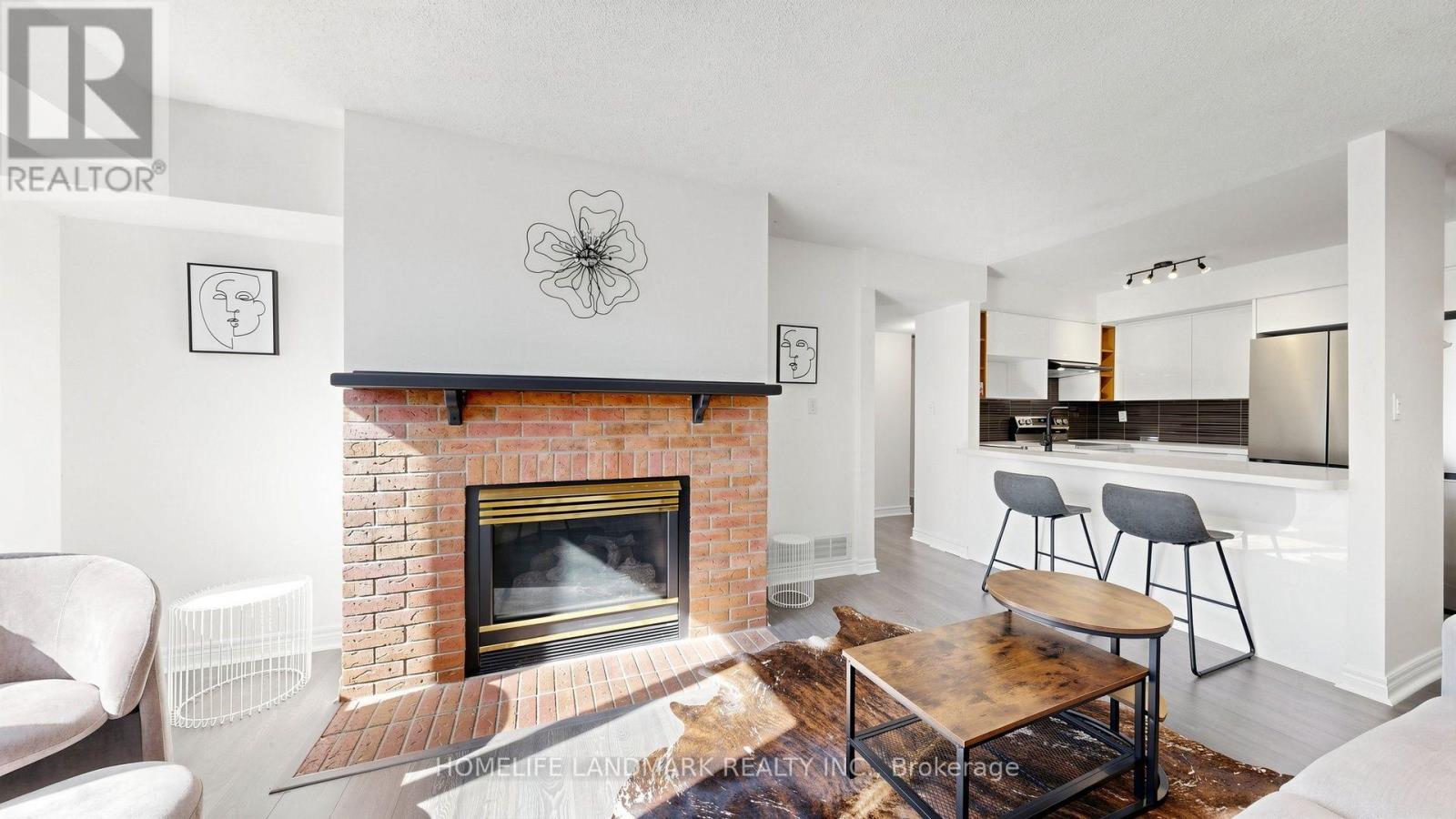 613 - 75 Weldrick Road E Property Photo 7