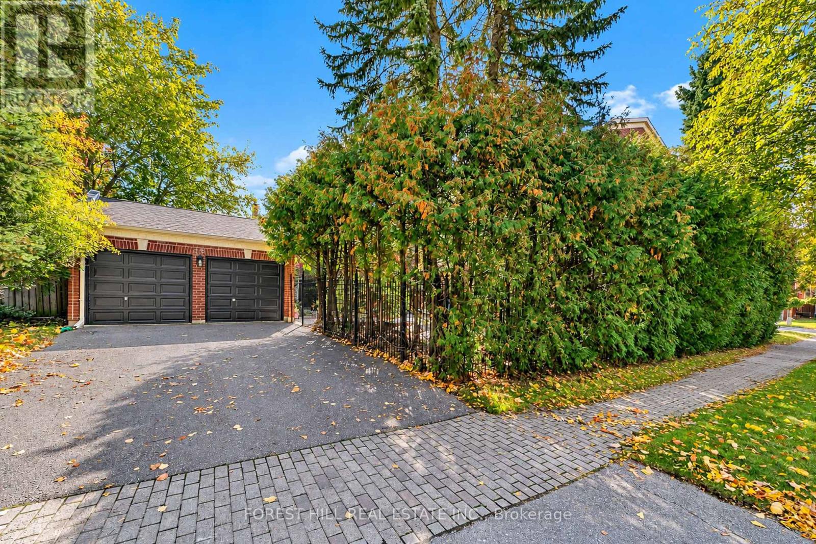 15 Theobalds Circle Property Photo 28