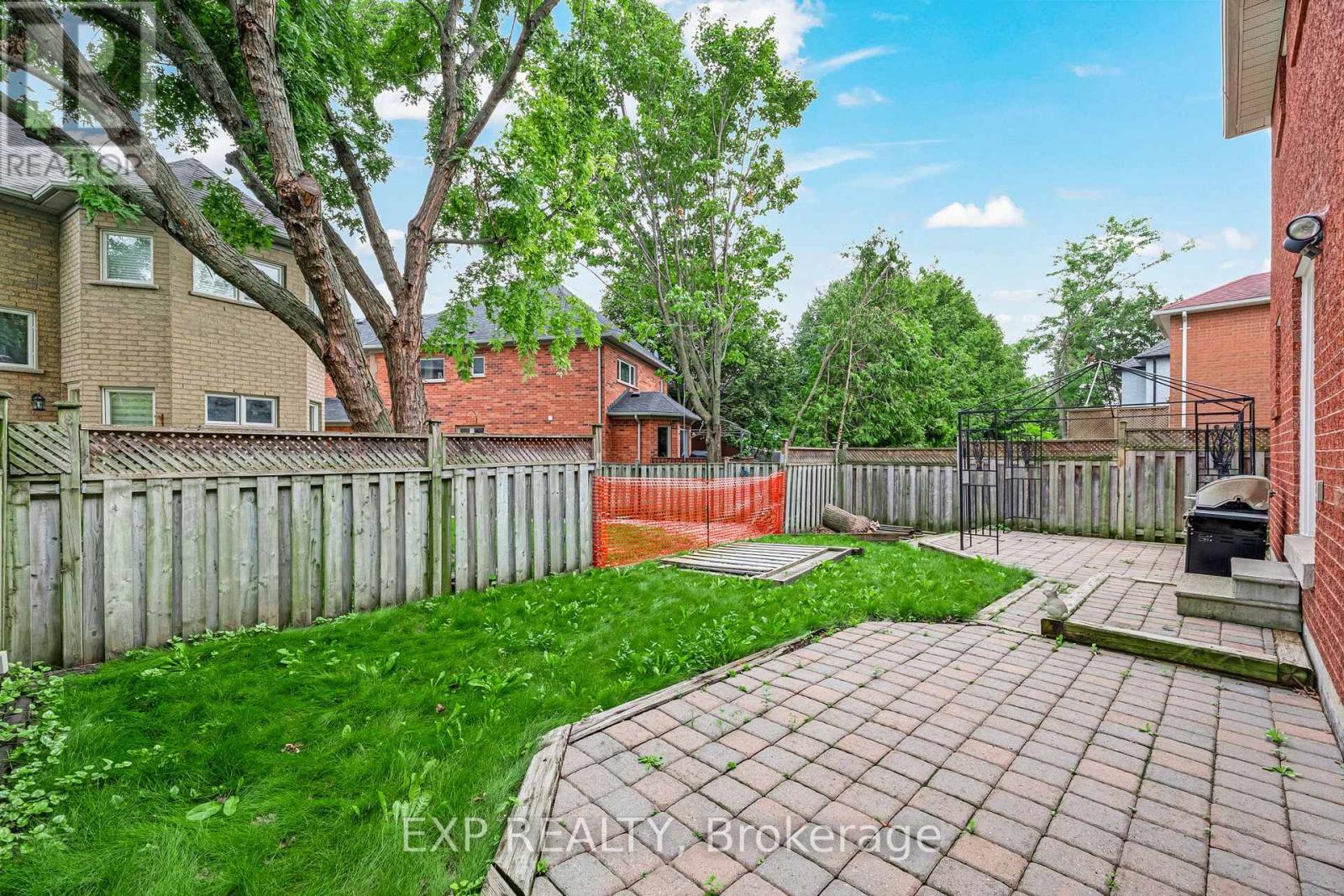 591 Plantation Gate Property Photo 43