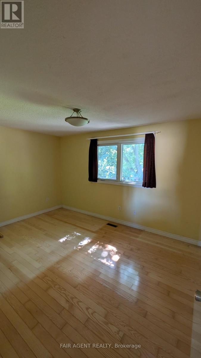 33 Maynard Drive Property Photo 15