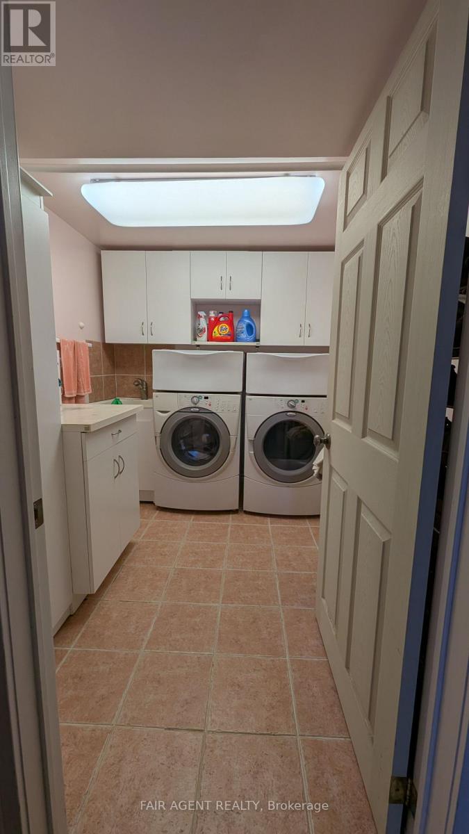33 Maynard Drive Property Photo 32